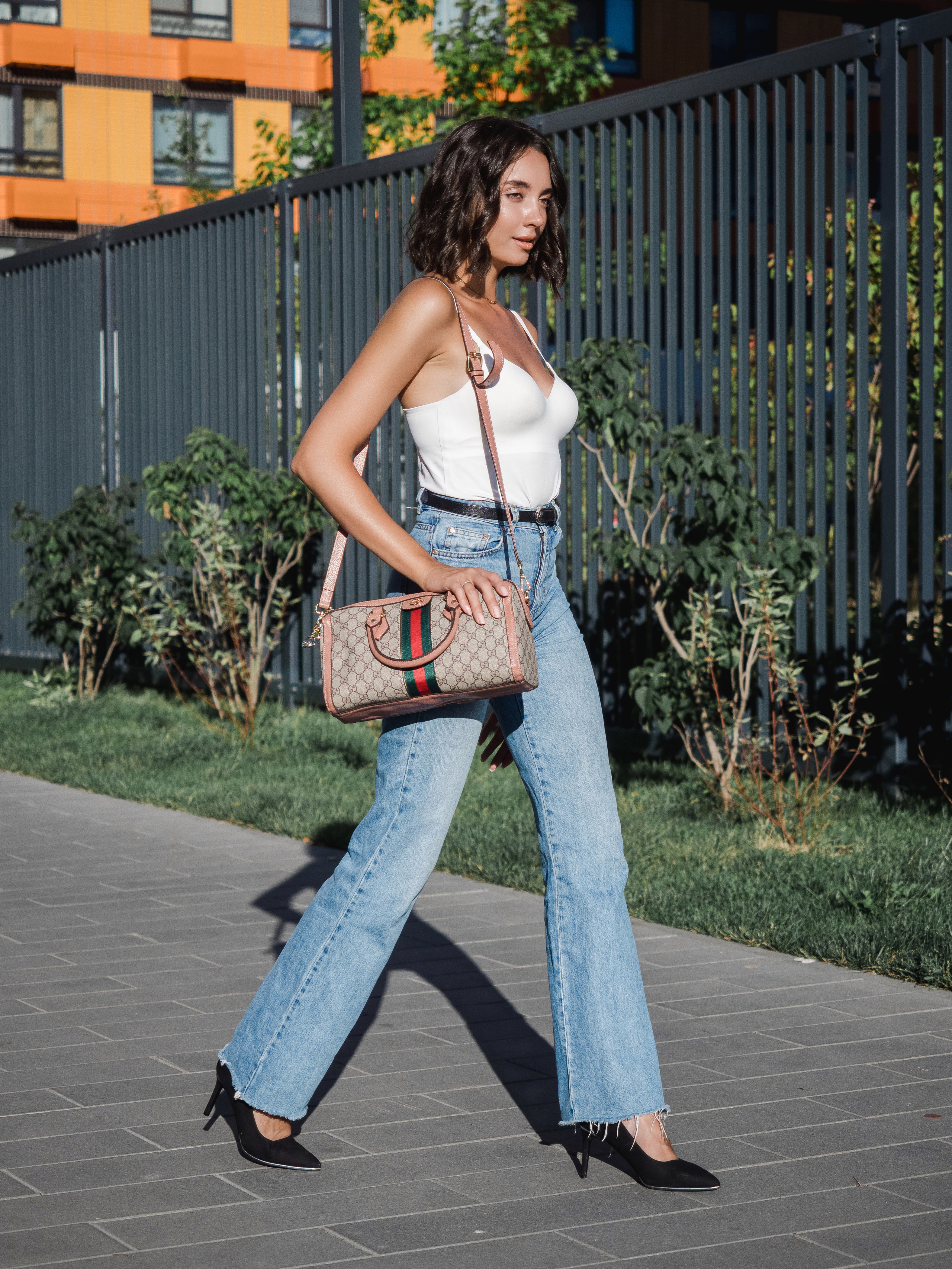 Маркет-плейсы — Bamong. Фотограф и видеограф Виктор Пати