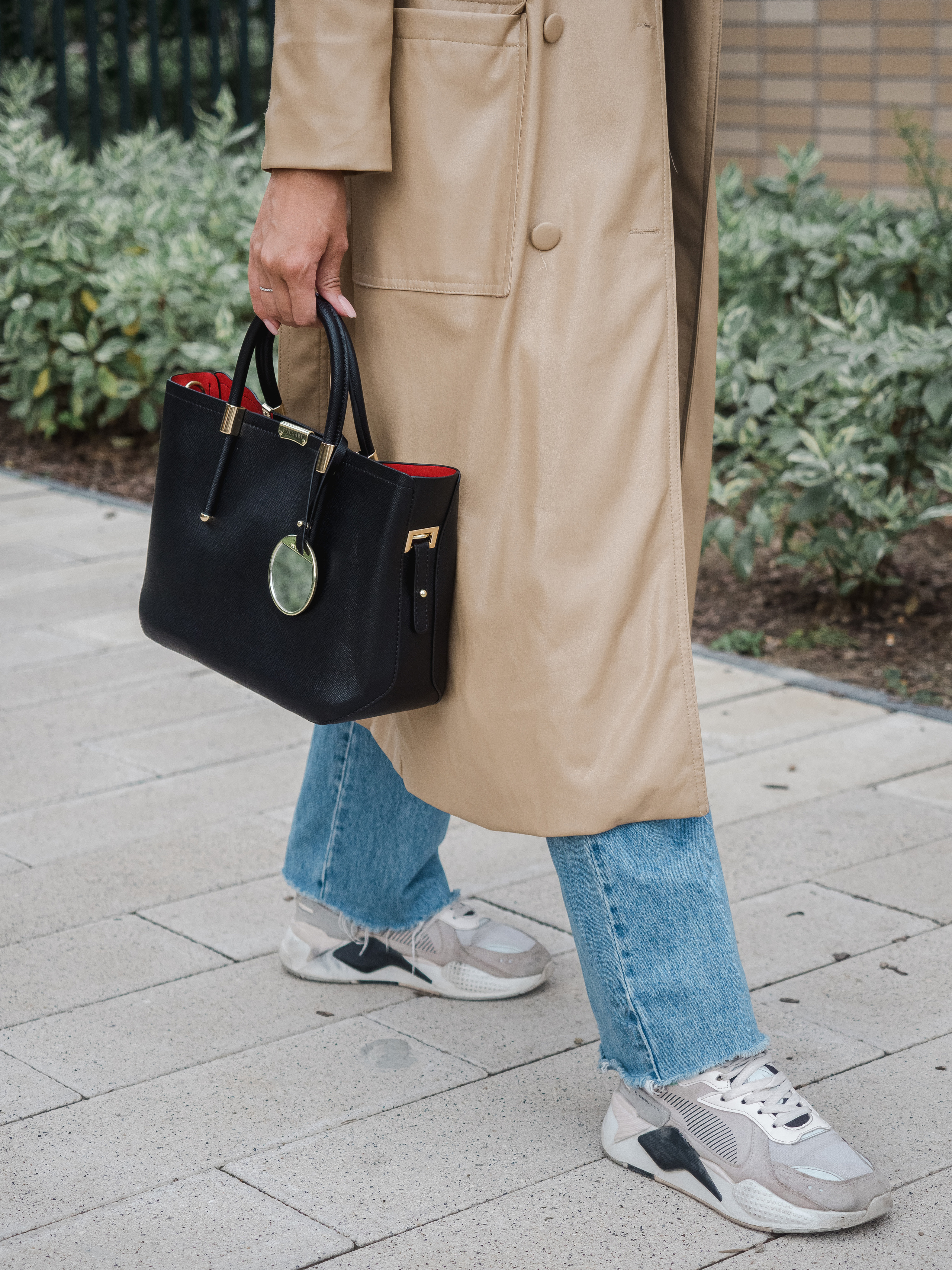 Маркет-плейсы — Bamong. Фотограф и видеограф Виктор Пати