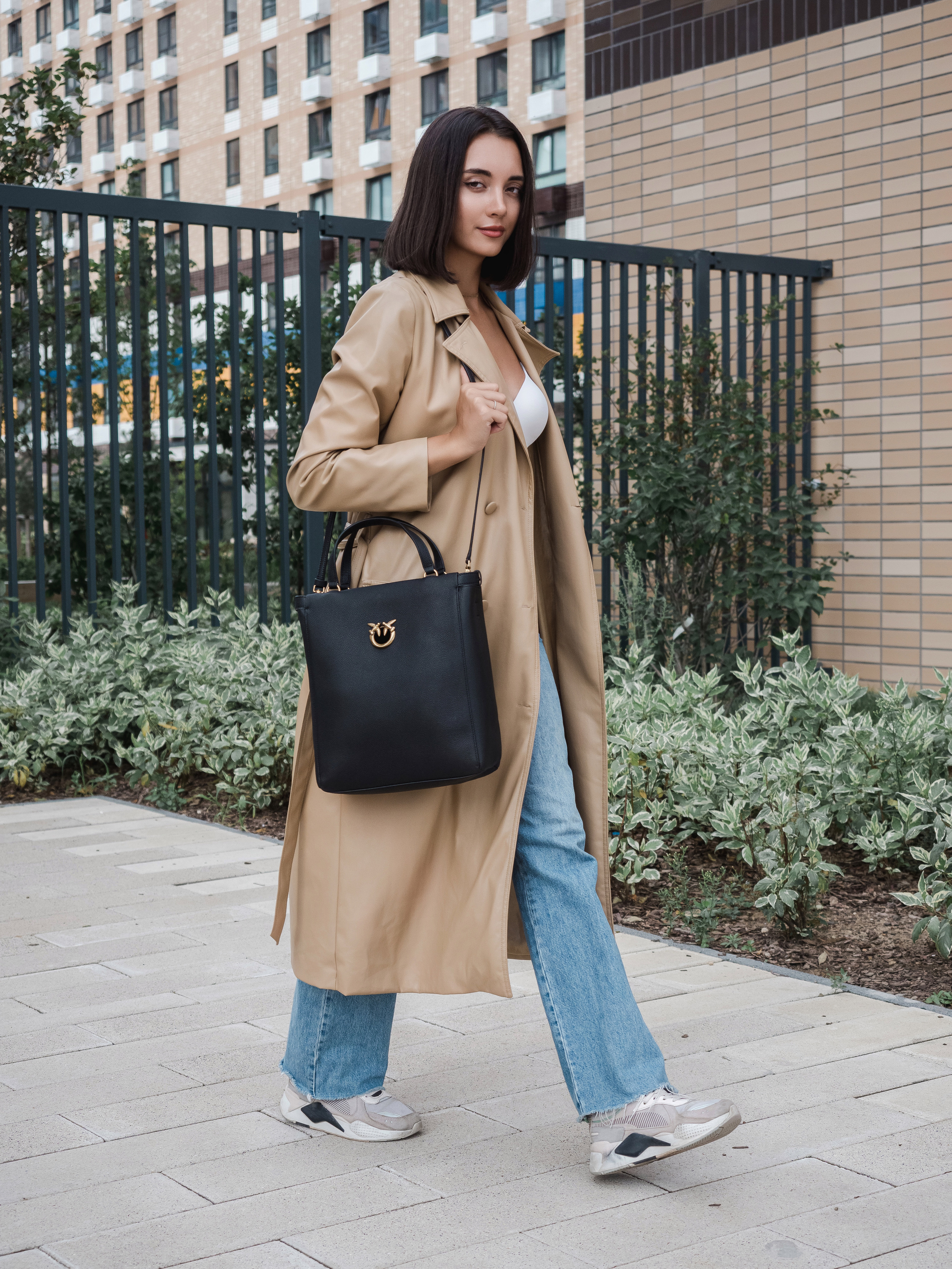 Маркет-плейсы — Bamong. Фотограф и видеограф Виктор Пати