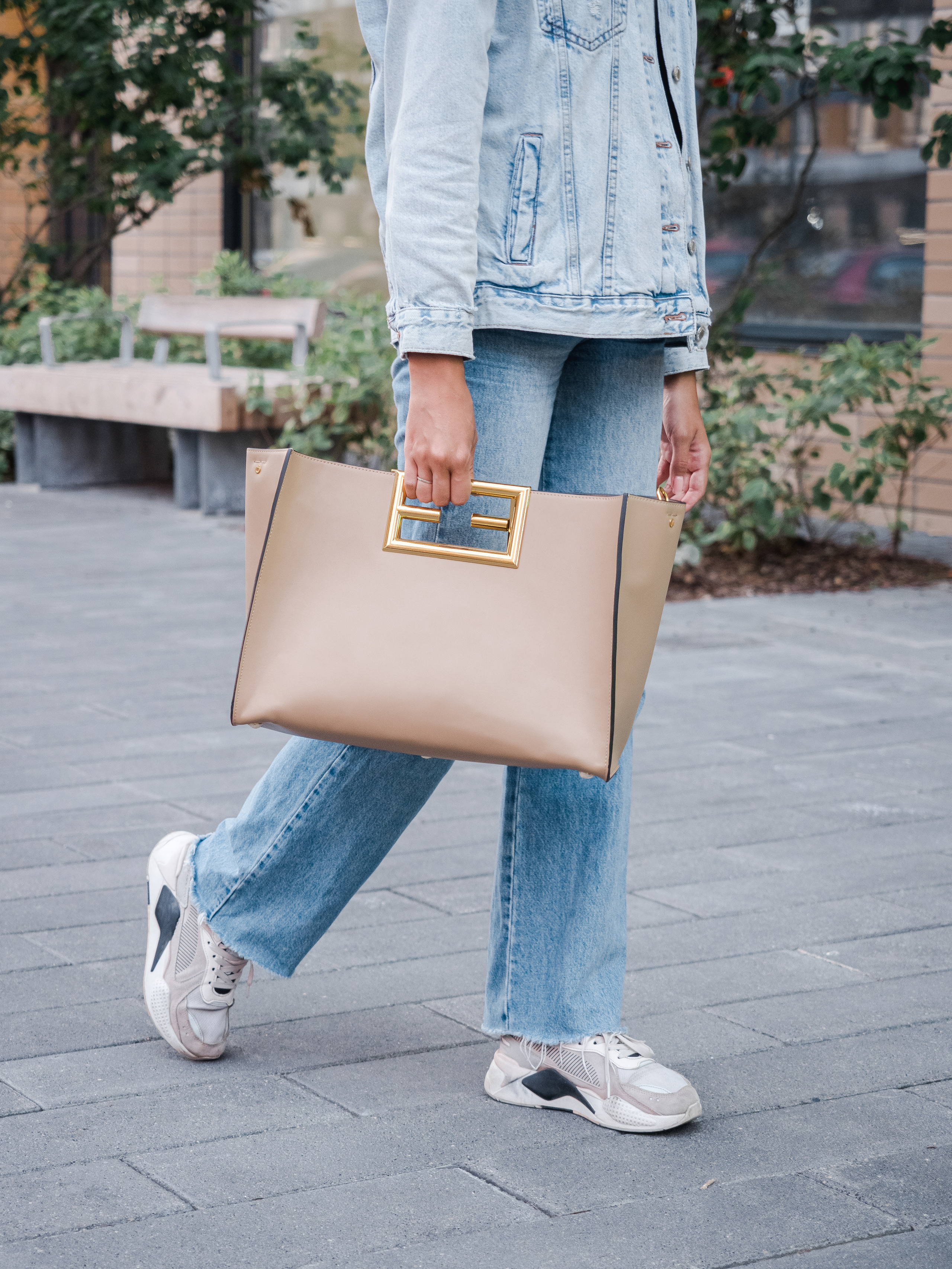 Маркет-плейсы — Bamong. Фотограф и видеограф Виктор Пати