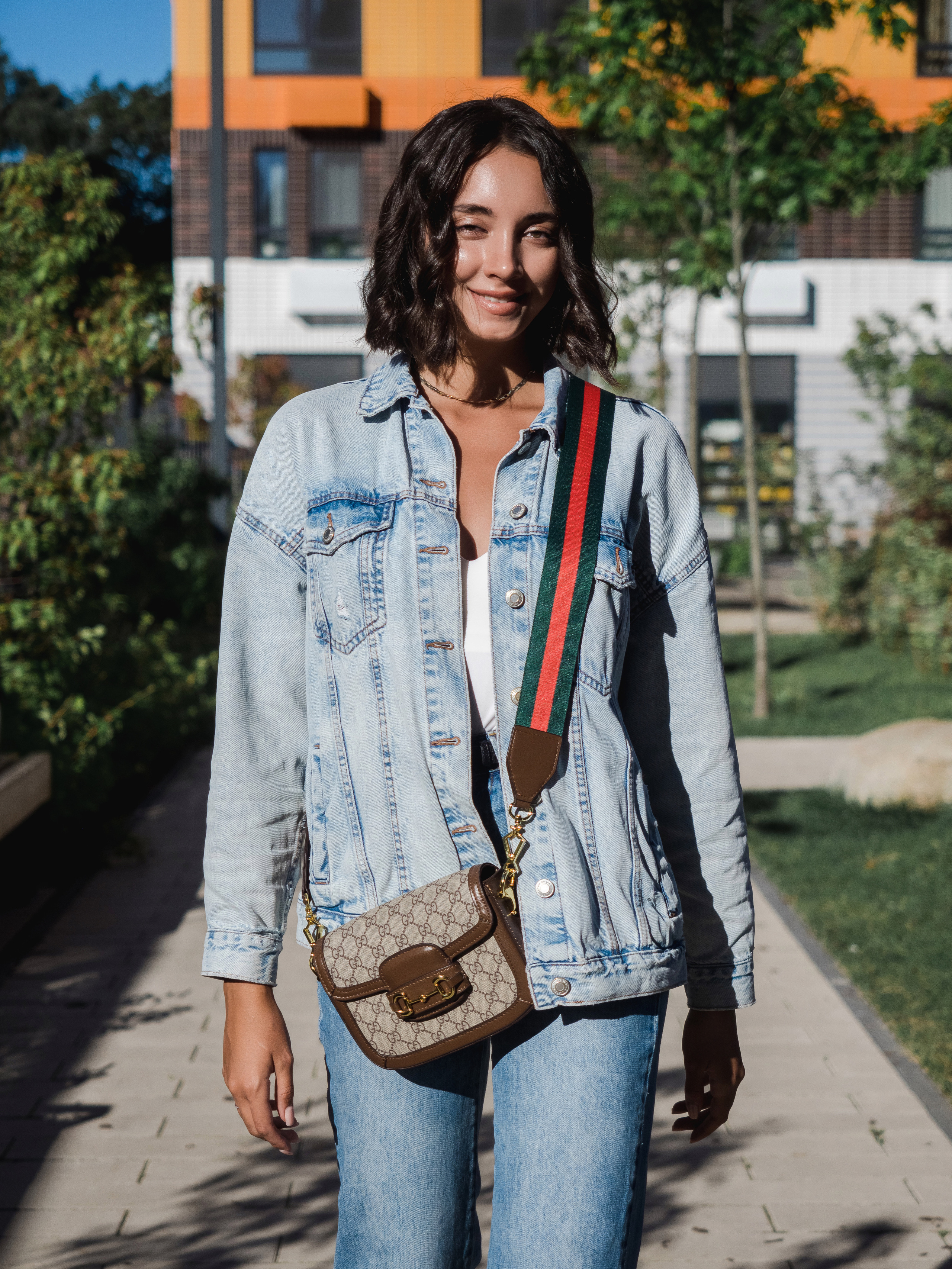 Маркет-плейсы — Bamong. Фотограф и видеограф Виктор Пати