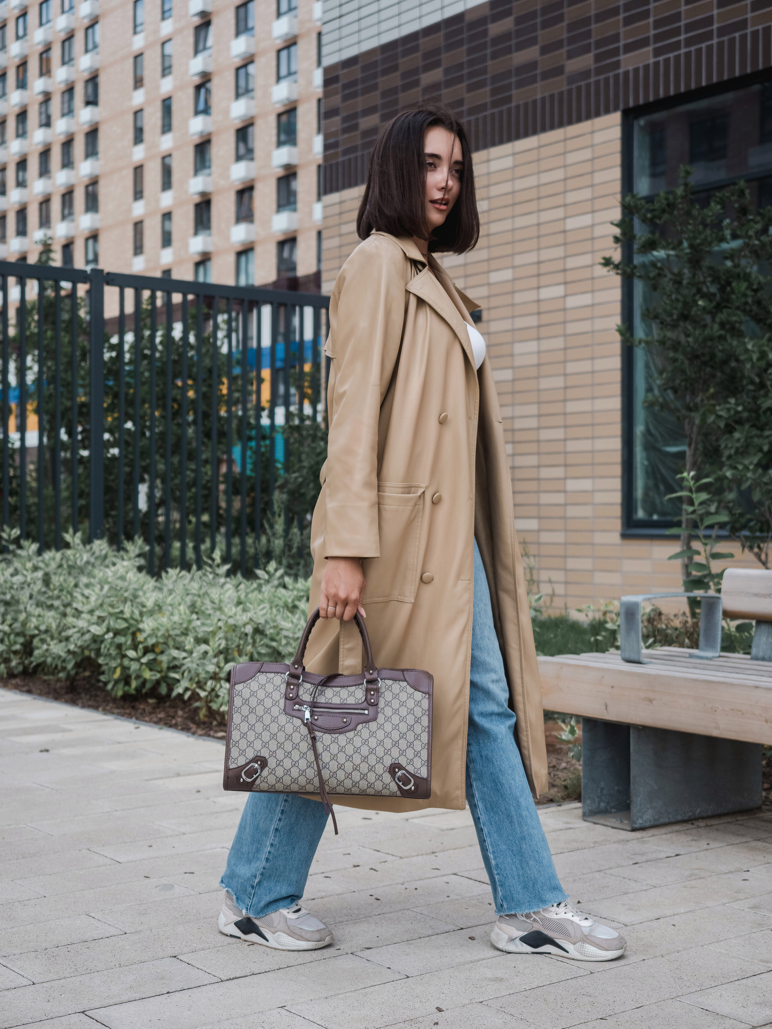 Маркет-плейсы — Bamong. Фотограф и видеограф Виктор Пати