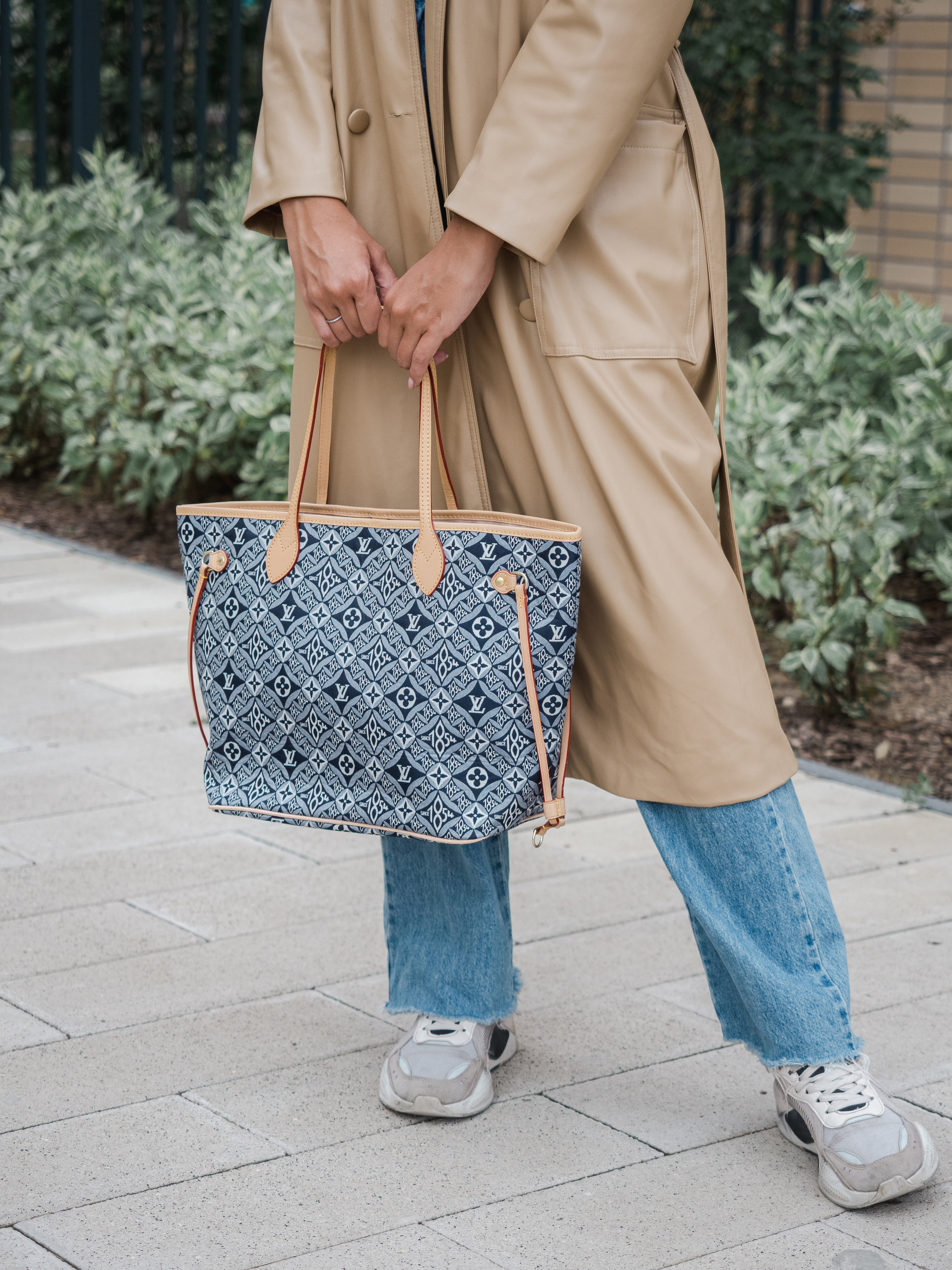 Маркет-плейсы — Bamong. Фотограф и видеограф Виктор Пати