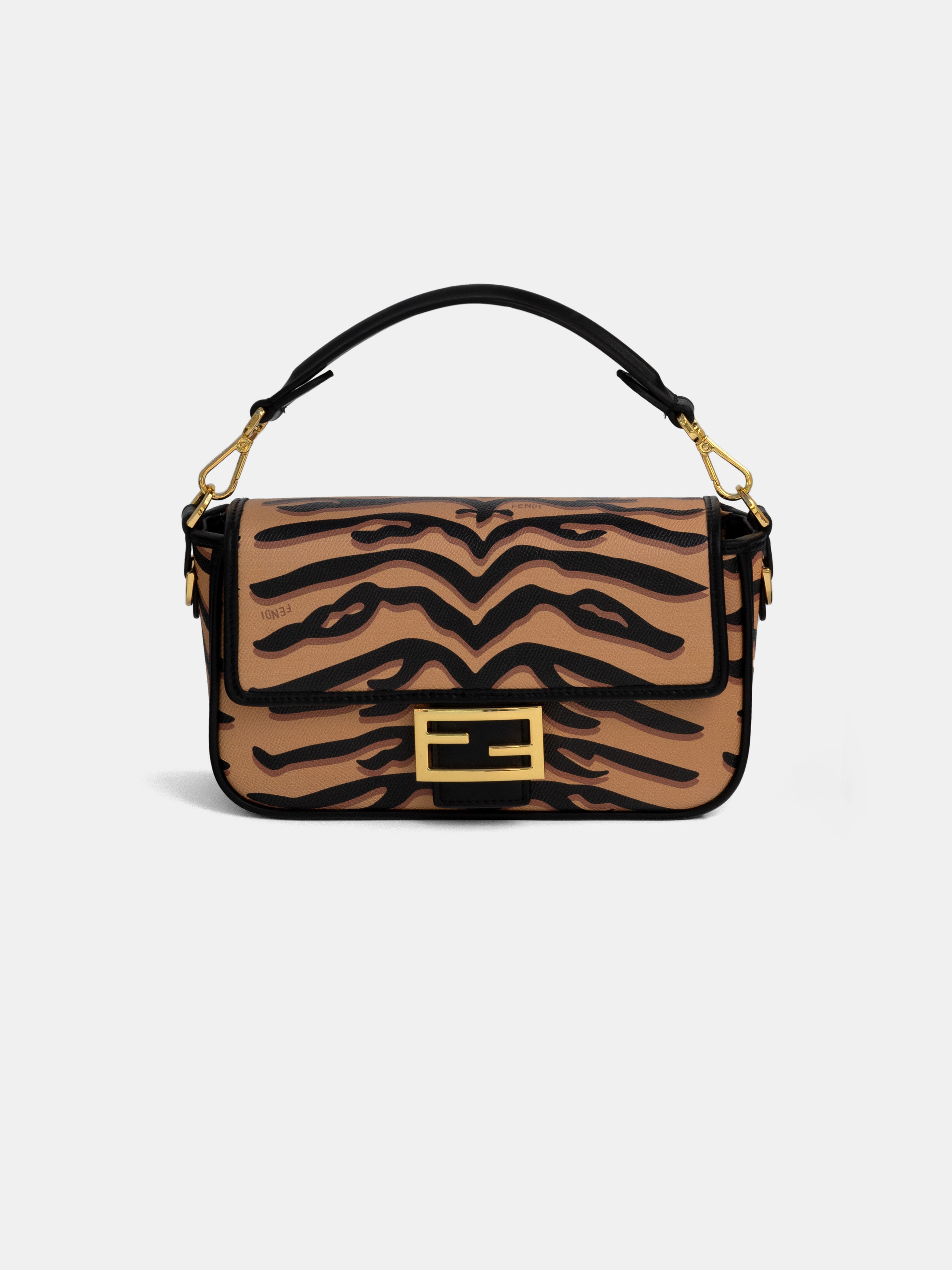 Каталог FENDI. Фотограф и видеограф Виктор Пати