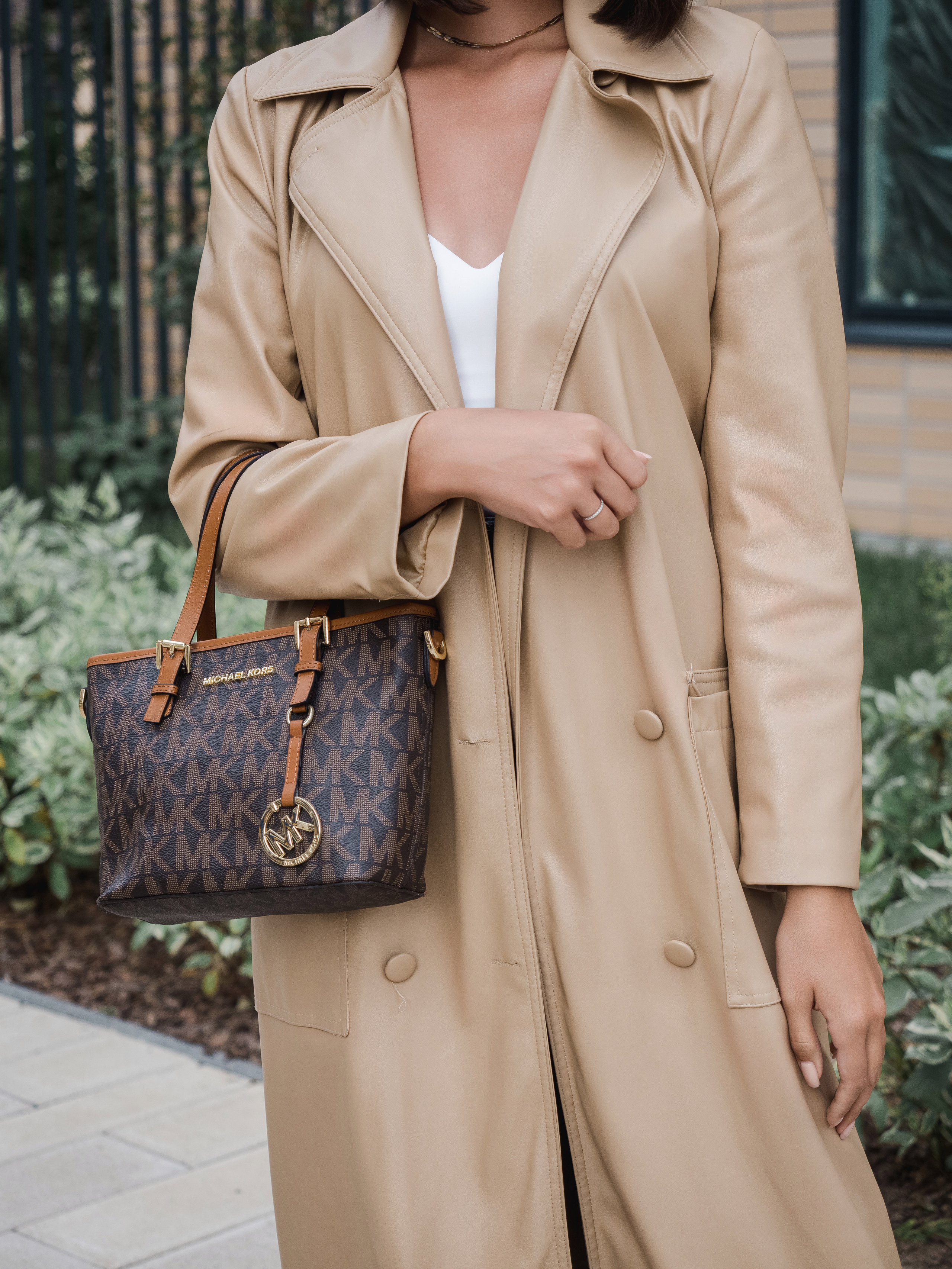 Маркет-плейсы — Bamong. Фотограф и видеограф Виктор Пати