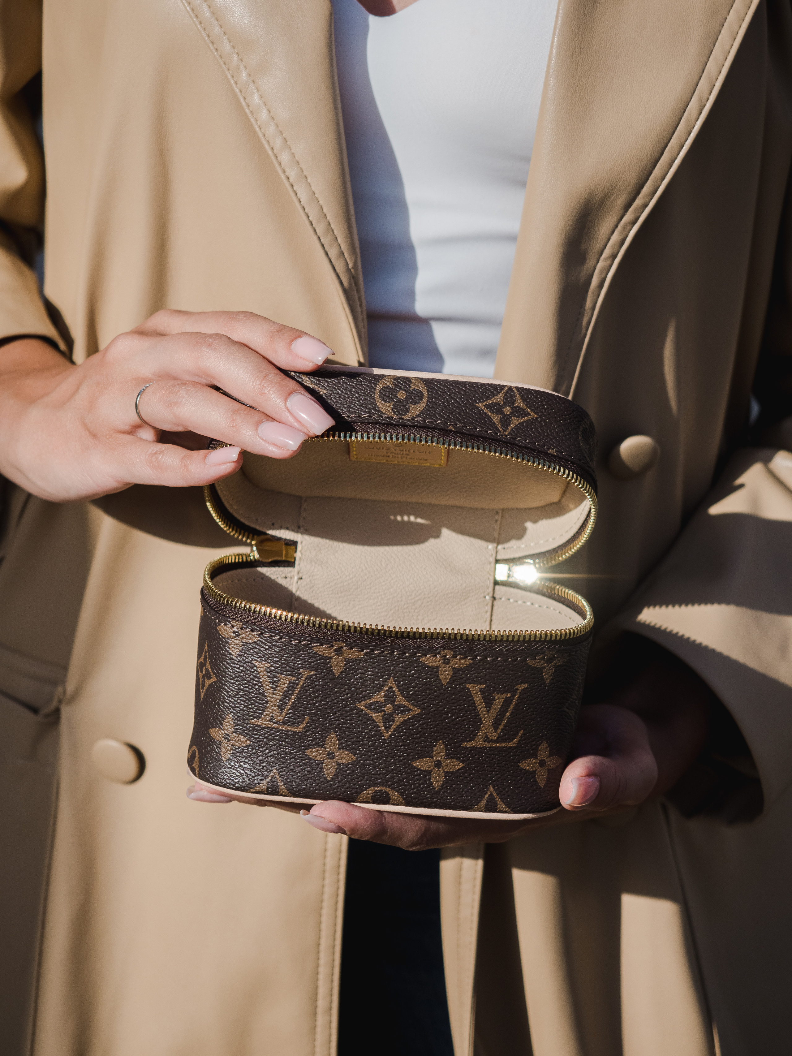 Маркет-плейсы — Bamong. Фотограф и видеограф Виктор Пати