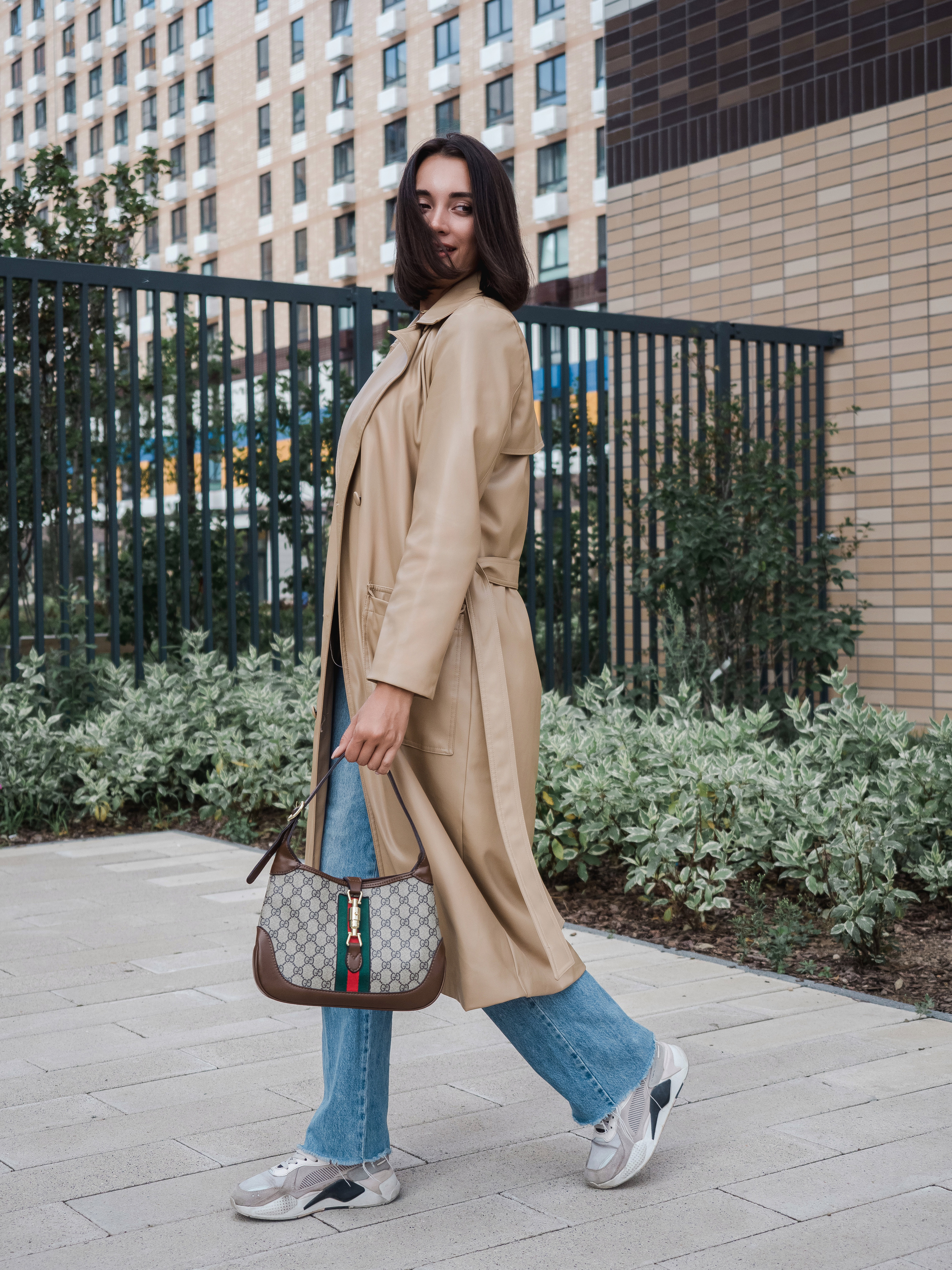 Маркет-плейсы — Bamong. Фотограф и видеограф Виктор Пати