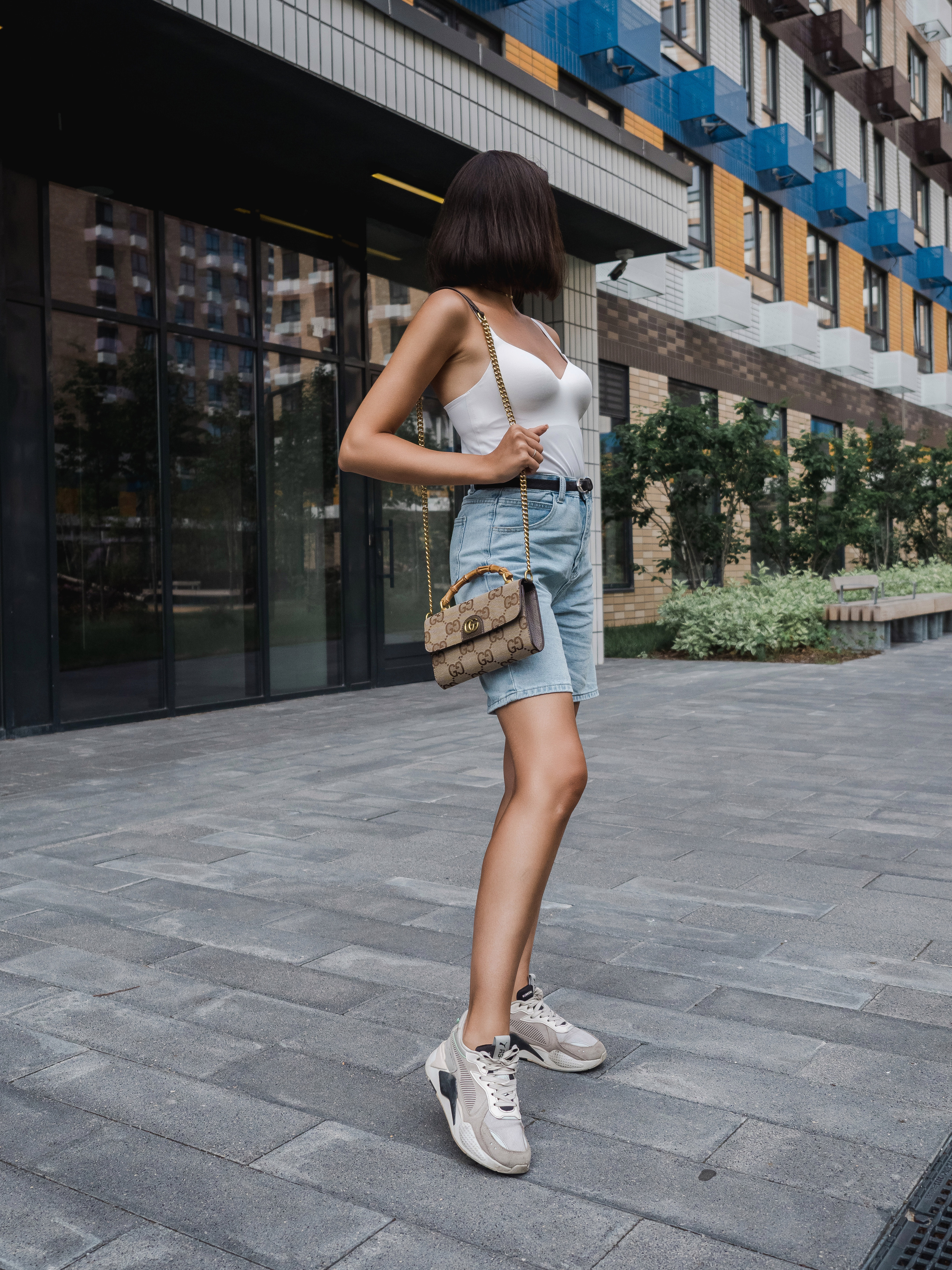 Маркет-плейсы — Bamong. Фотограф и видеограф Виктор Пати