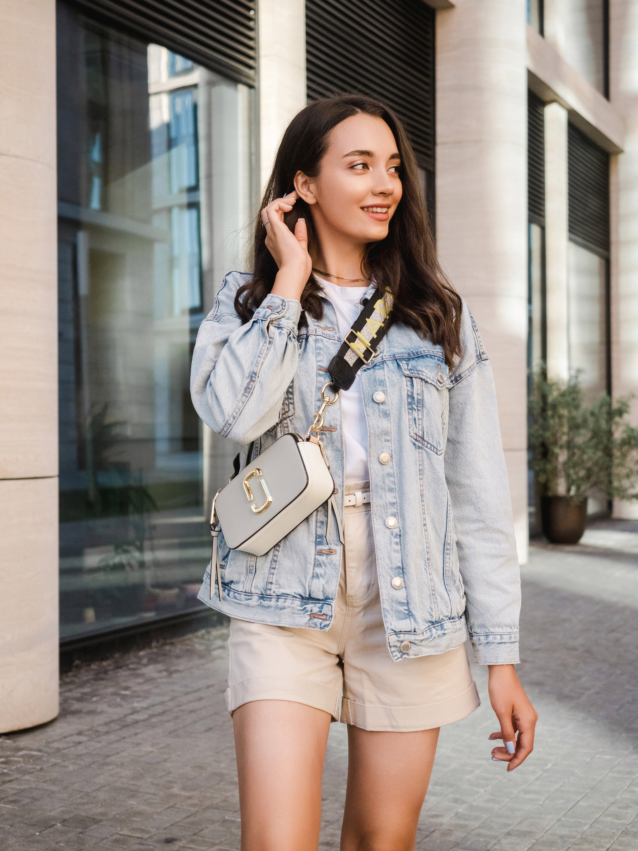 Bamong. Фотограф и видеограф Виктор Пати