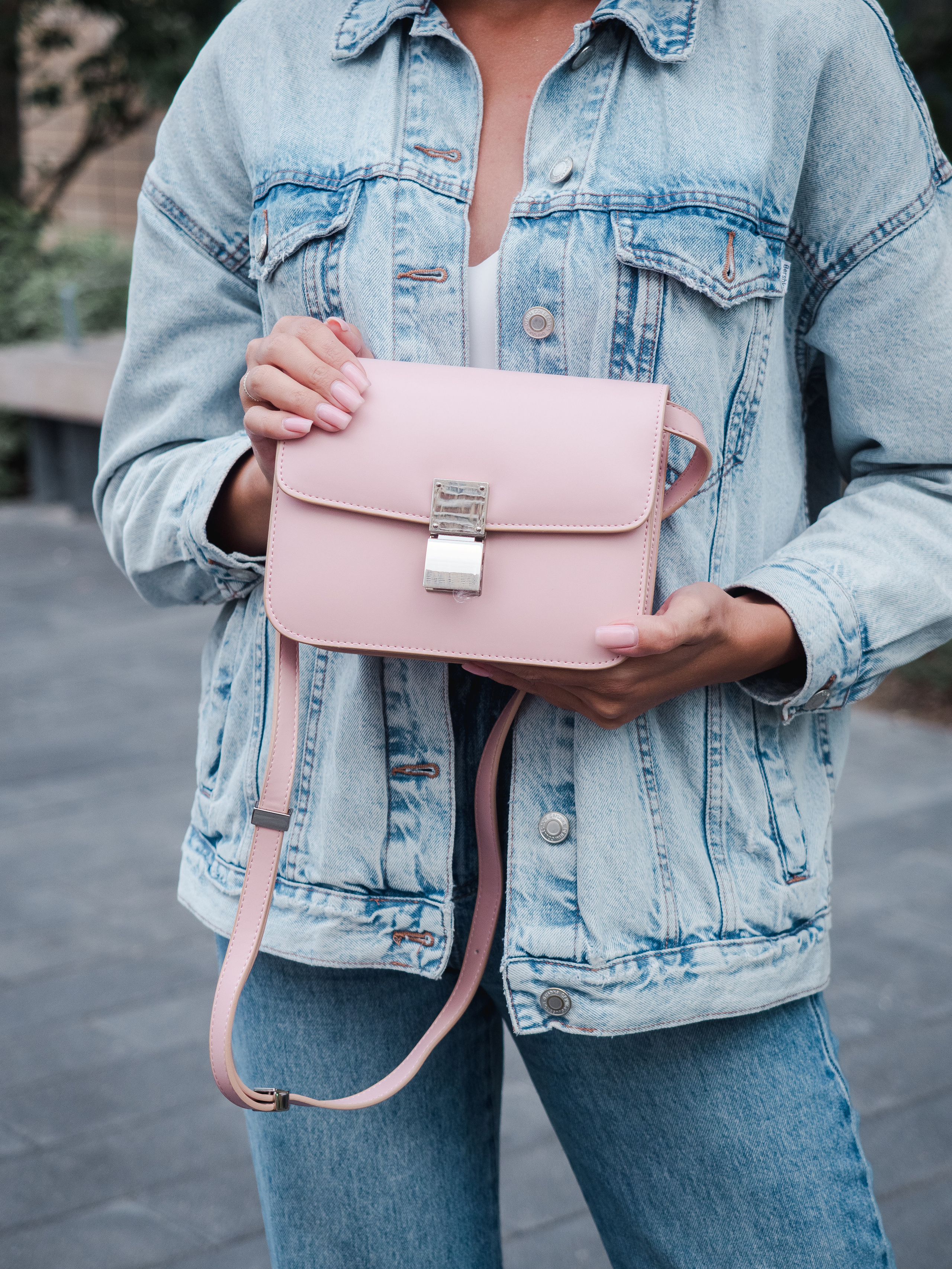 Маркет-плейсы — Bamong. Фотограф и видеограф Виктор Пати