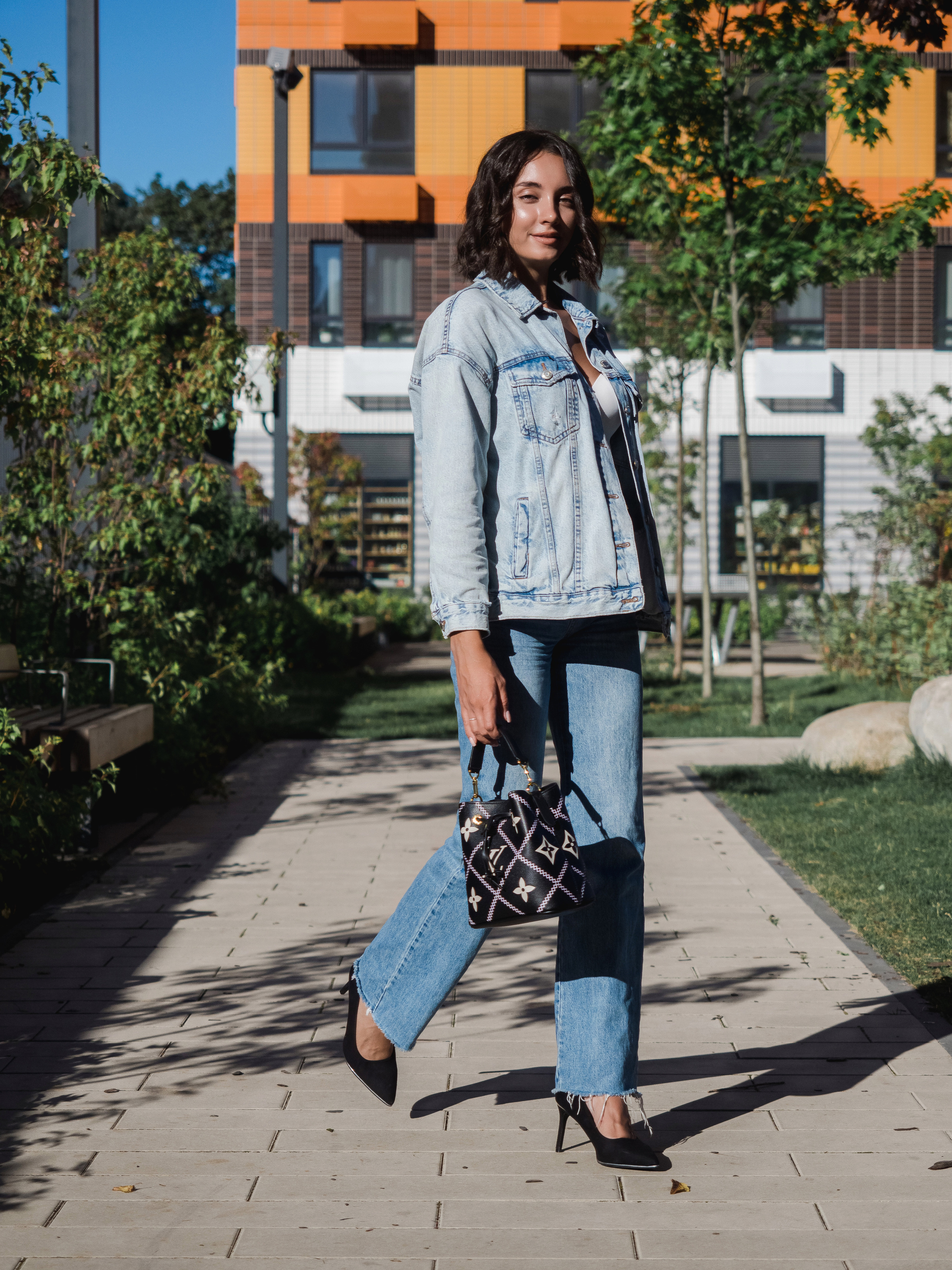 Маркет-плейсы — Bamong. Фотограф и видеограф Виктор Пати