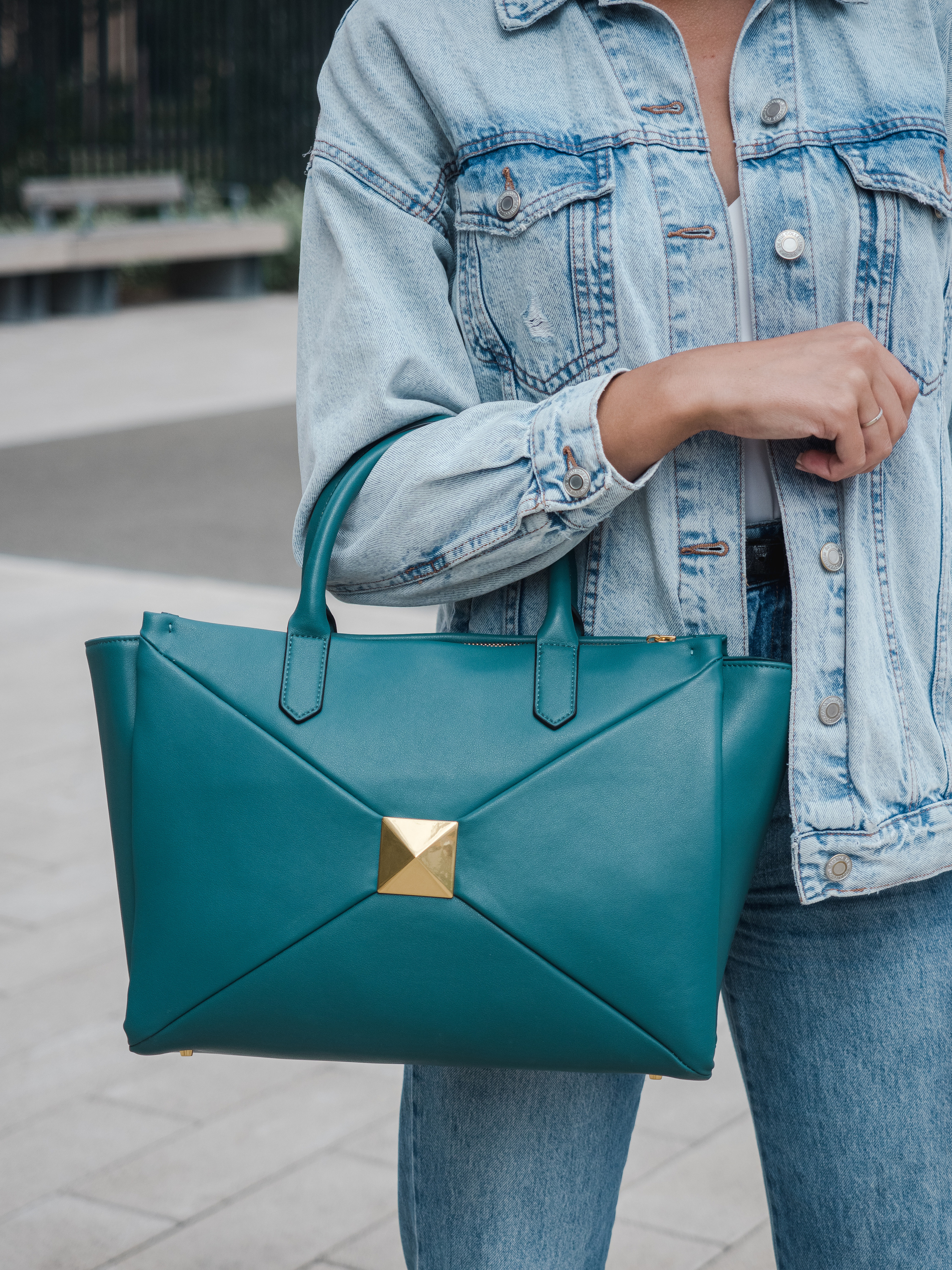 Маркет-плейсы — Bamong. Фотограф и видеограф Виктор Пати