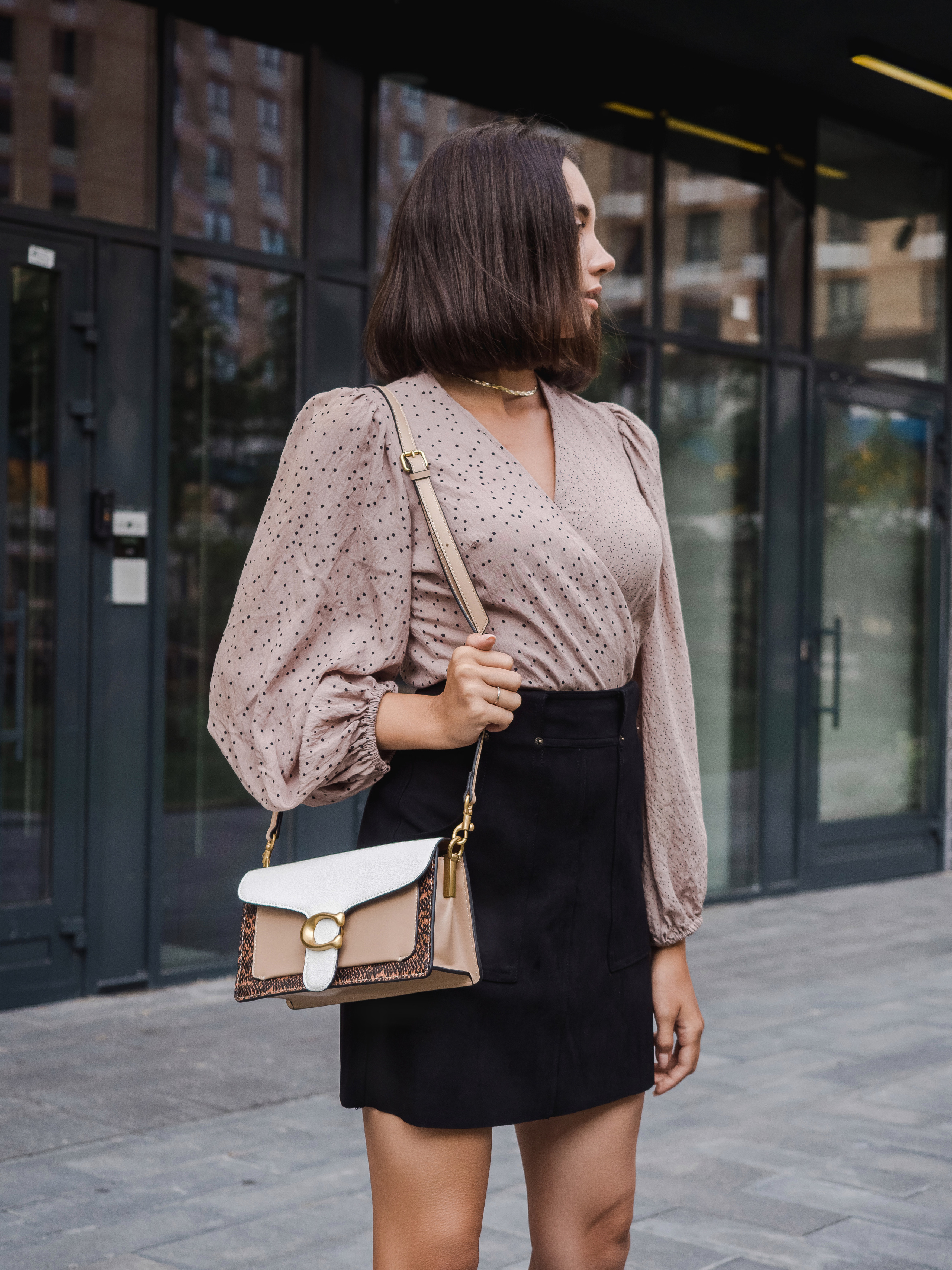 Маркет-плейсы — Bamong. Фотограф и видеограф Виктор Пати