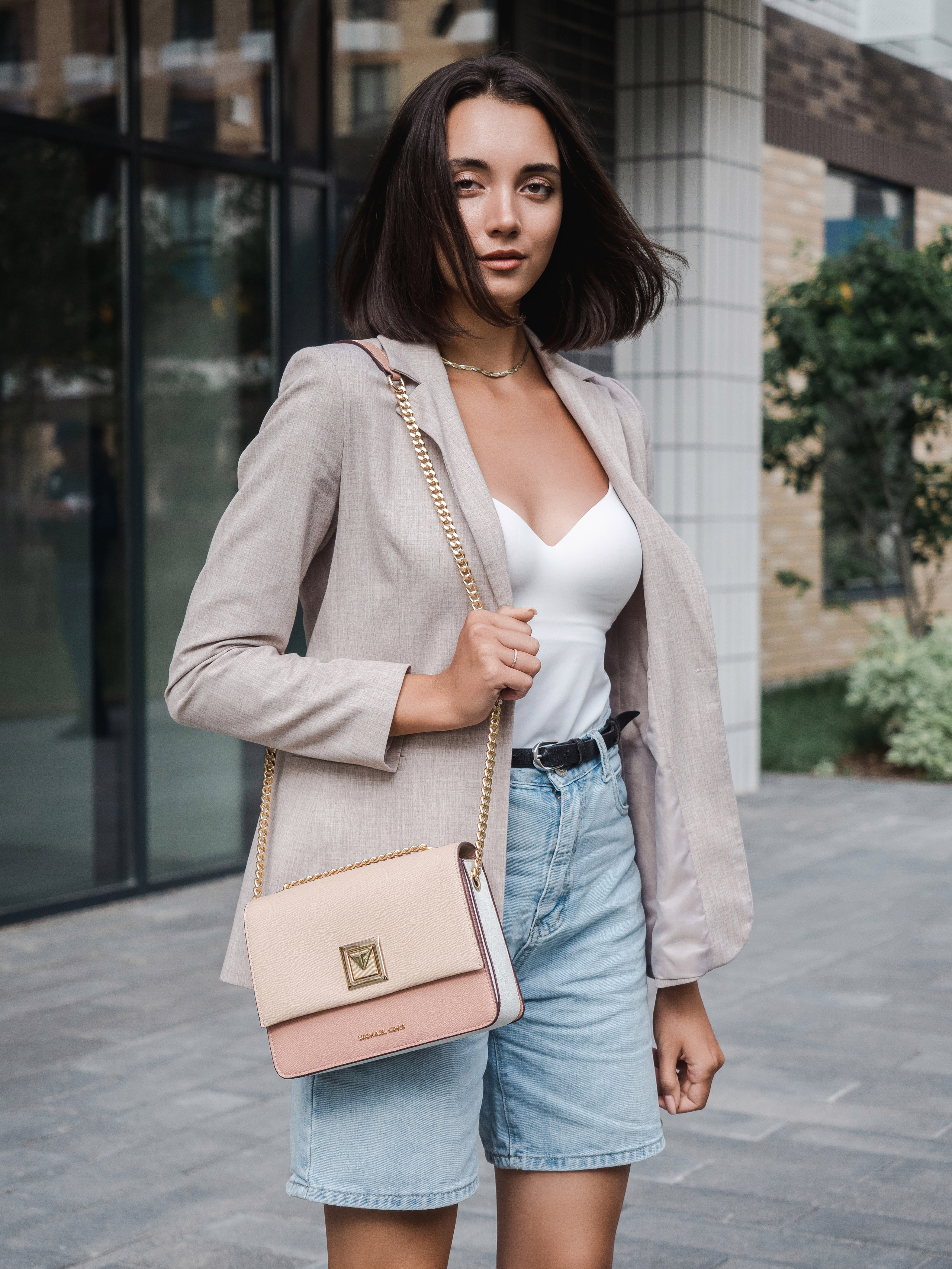 Маркет-плейсы — Bamong. Фотограф и видеограф Виктор Пати