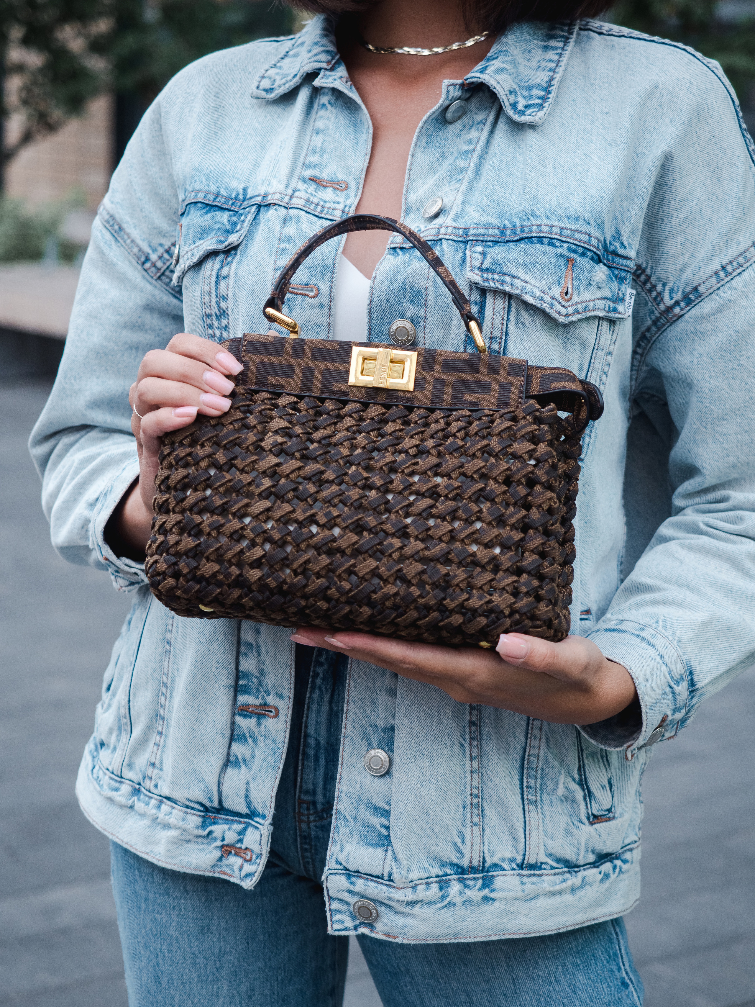 Маркет-плейсы — Bamong. Фотограф и видеограф Виктор Пати