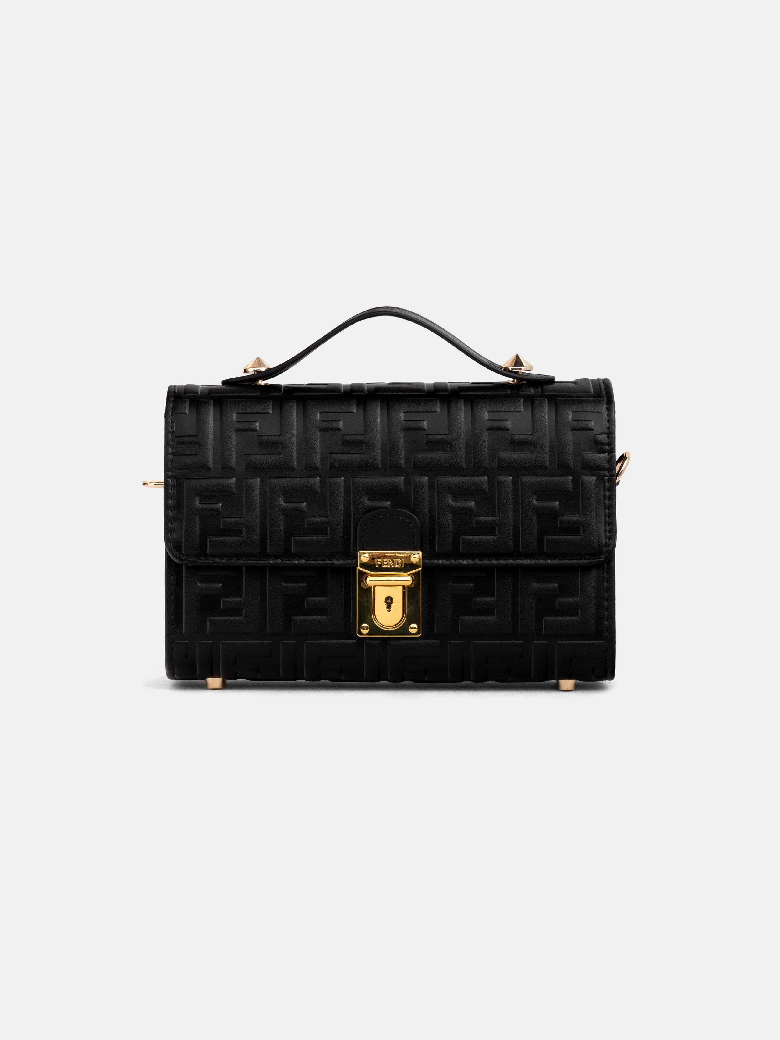 Каталог FENDI. Фотограф и видеограф Виктор Пати