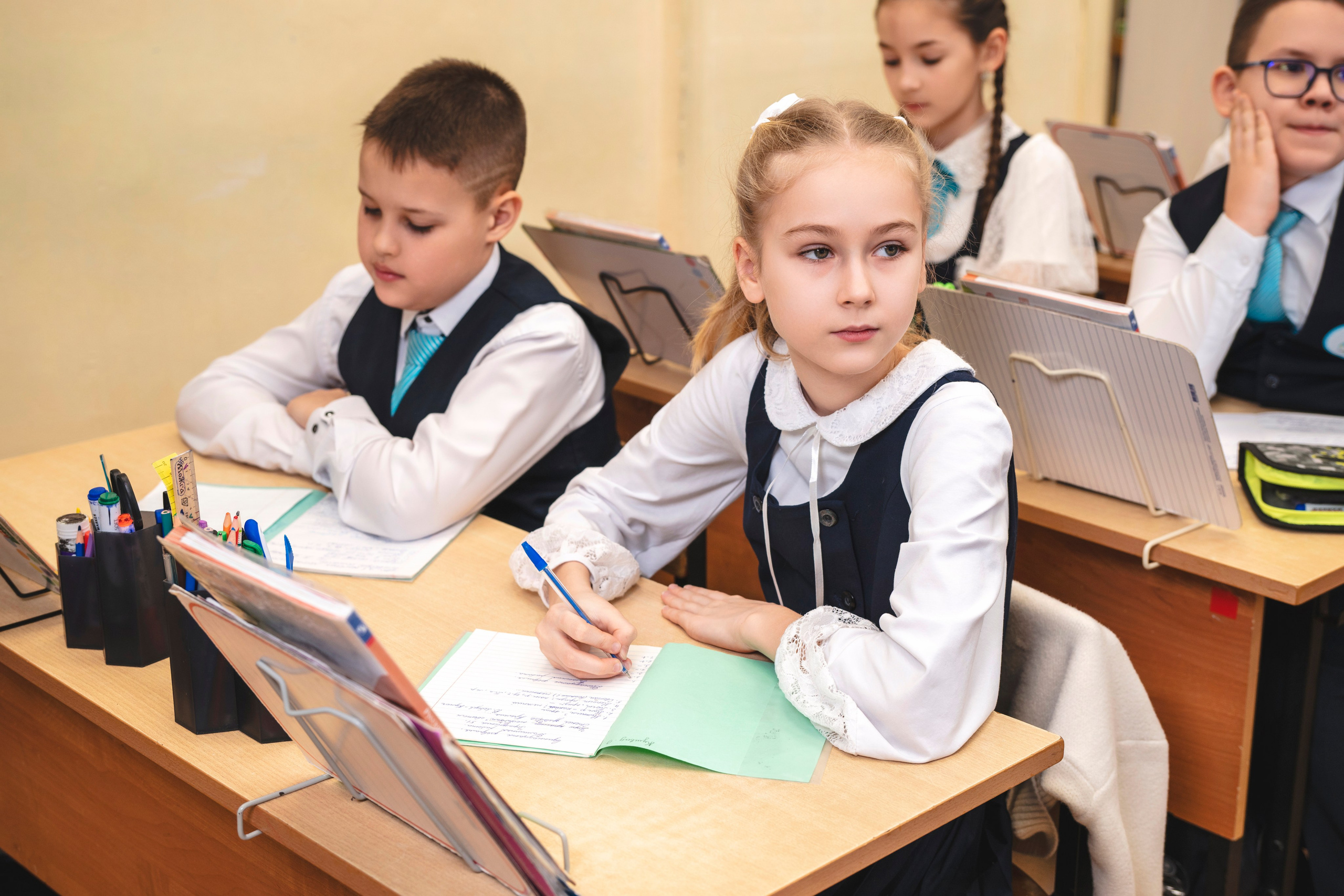 Выпускной Классбук 4Г. Фотограф самых запоминающихся моментов Вашей жизни