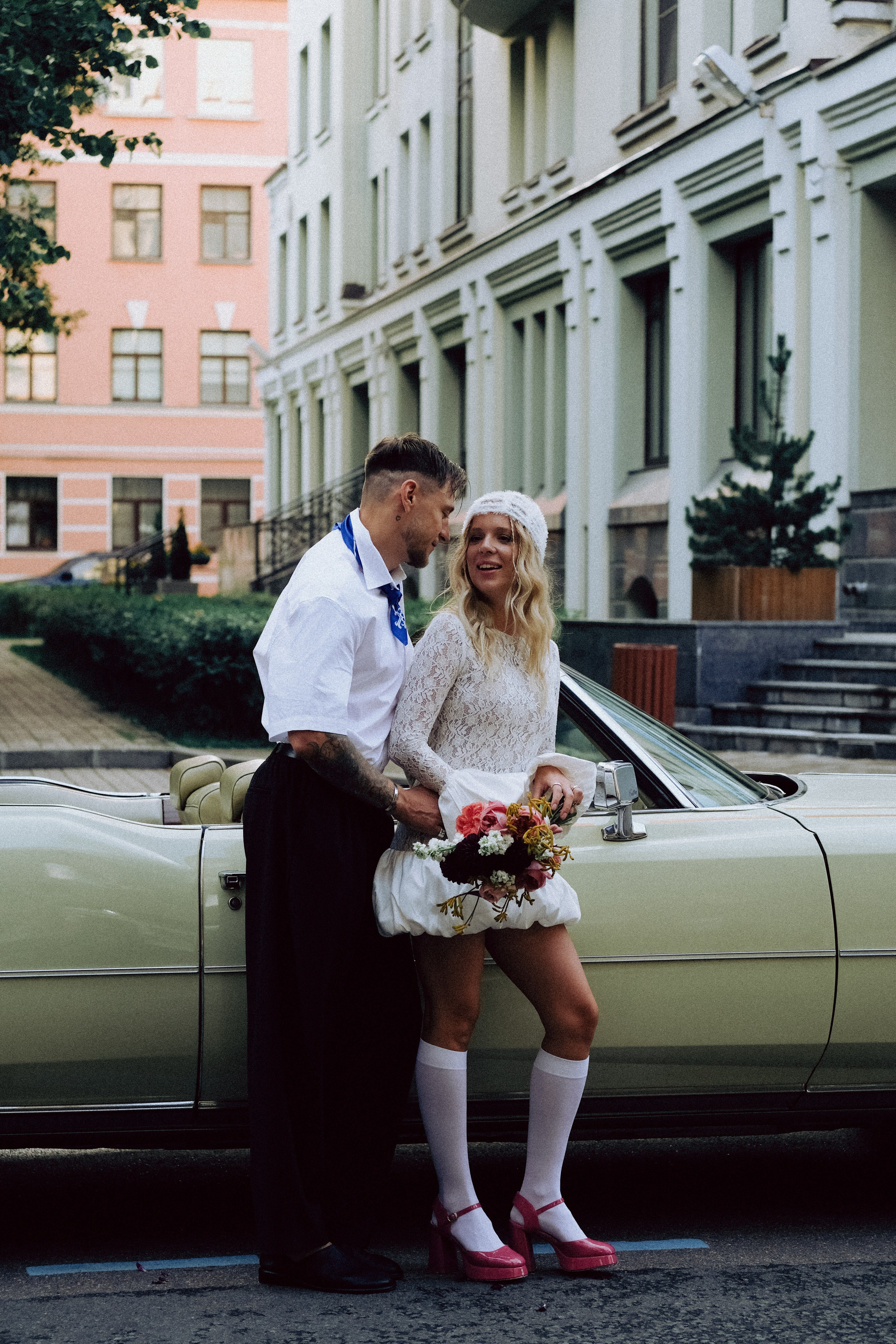 СВАДЕБНАЯ СЬЕМКА С КАБРИОЛЕТОМ В САНТК-ПЕТЕРБУРГЕ НА ПЕТРОГРАДКЕ В ОТЕЛЕ ПАНОРАМИКА. Профессиональный фотограф, Санкт-Петербург — Виктория Богомолова