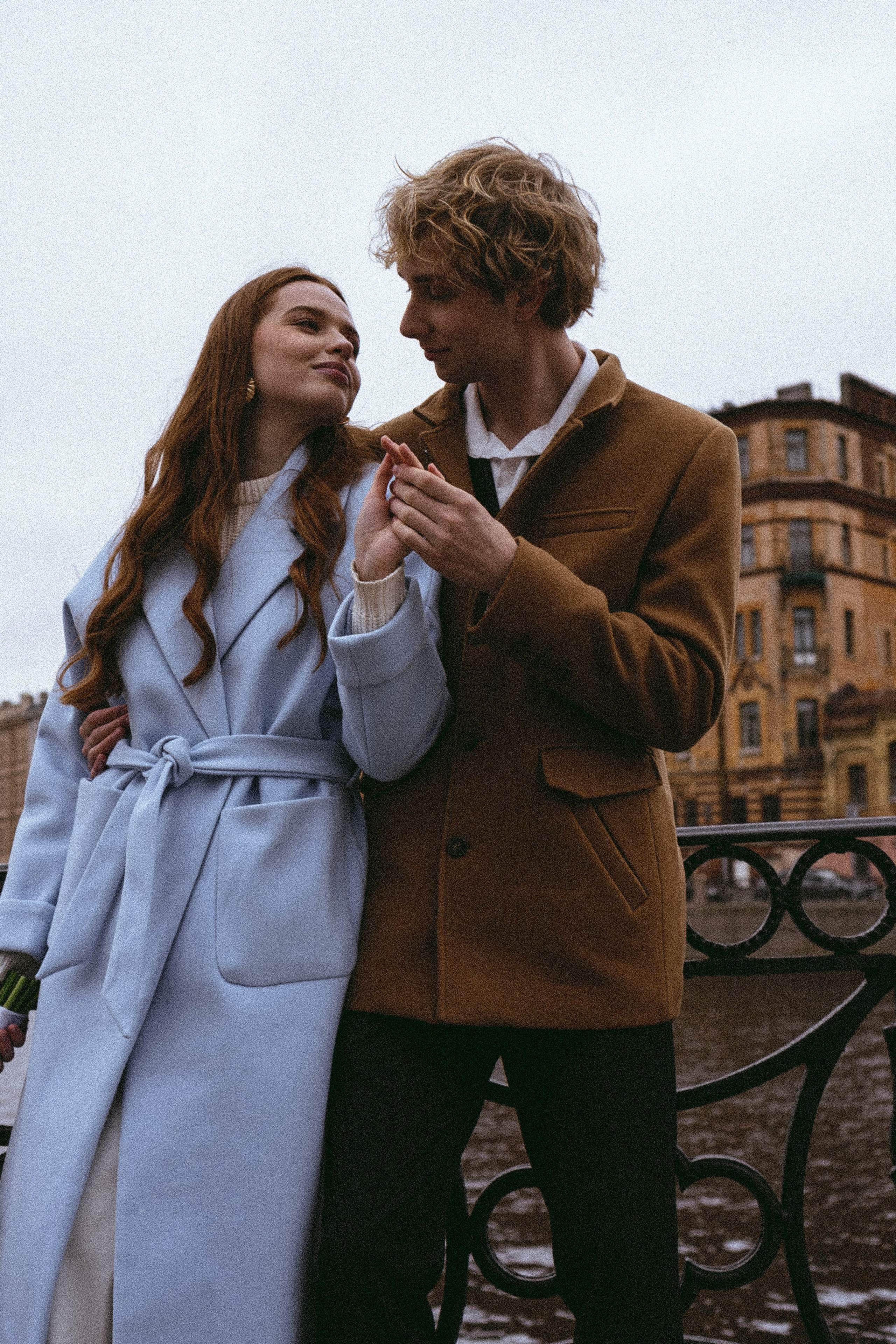 СВАДЕБНАЯ СЬЕМКА В ОТЕЛЕ. СБОРЫ ЖЕНИХА И НЕВЕСТЫ И ТАКЖЕ ТОР И ПОДГОТОВКА К ПРОГУЛКЕ И ПРОГУЛКА ПО ПЕТРОГРАДКЕ. Профессиональный фотограф, Санкт-Петербург — Виктория Богомолова