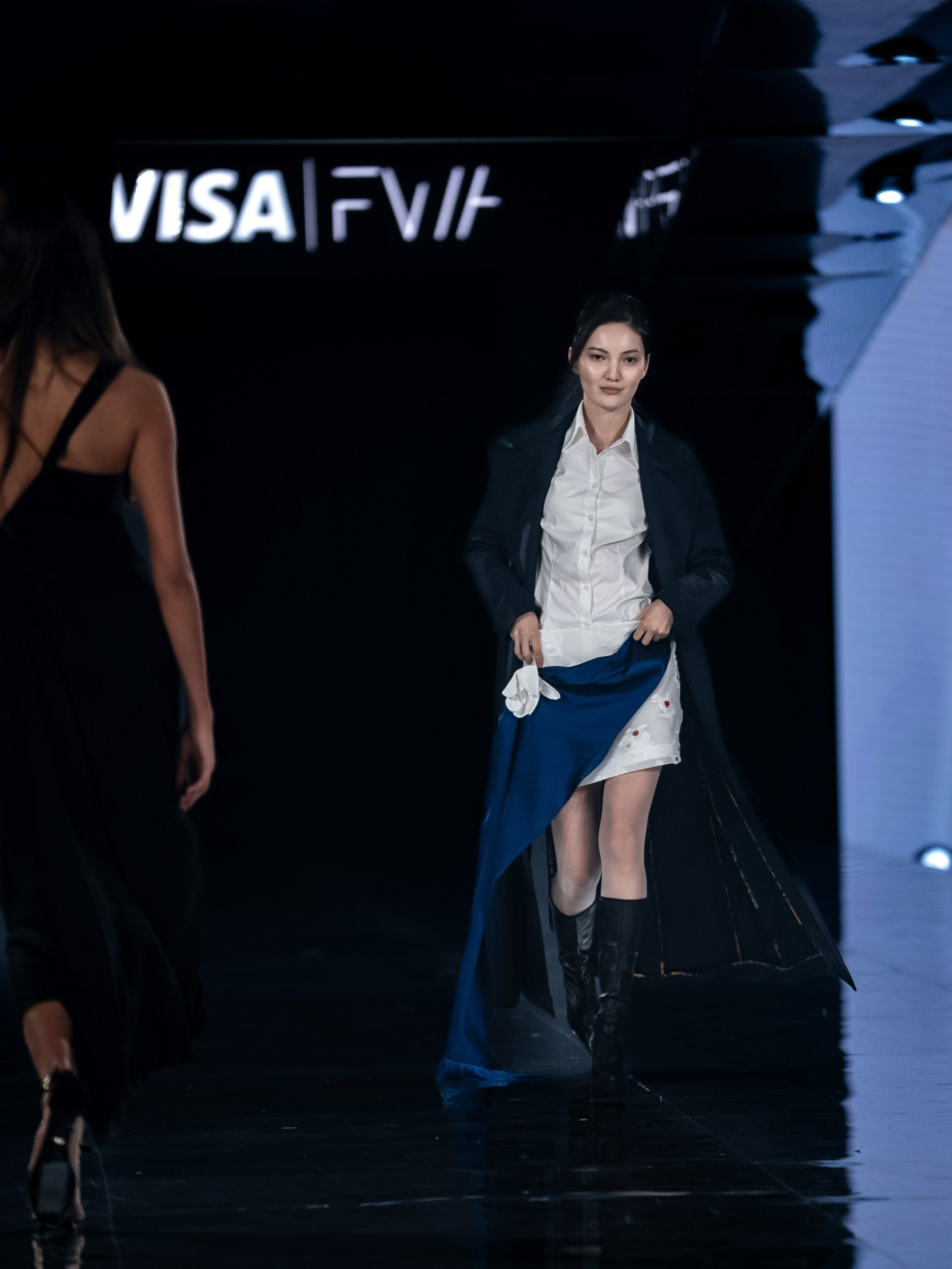 Visa Fashion Week Sako. Сайт Алматинского НЮ АРТ, будуар и фэшн фотографа Дениса Карпенко
