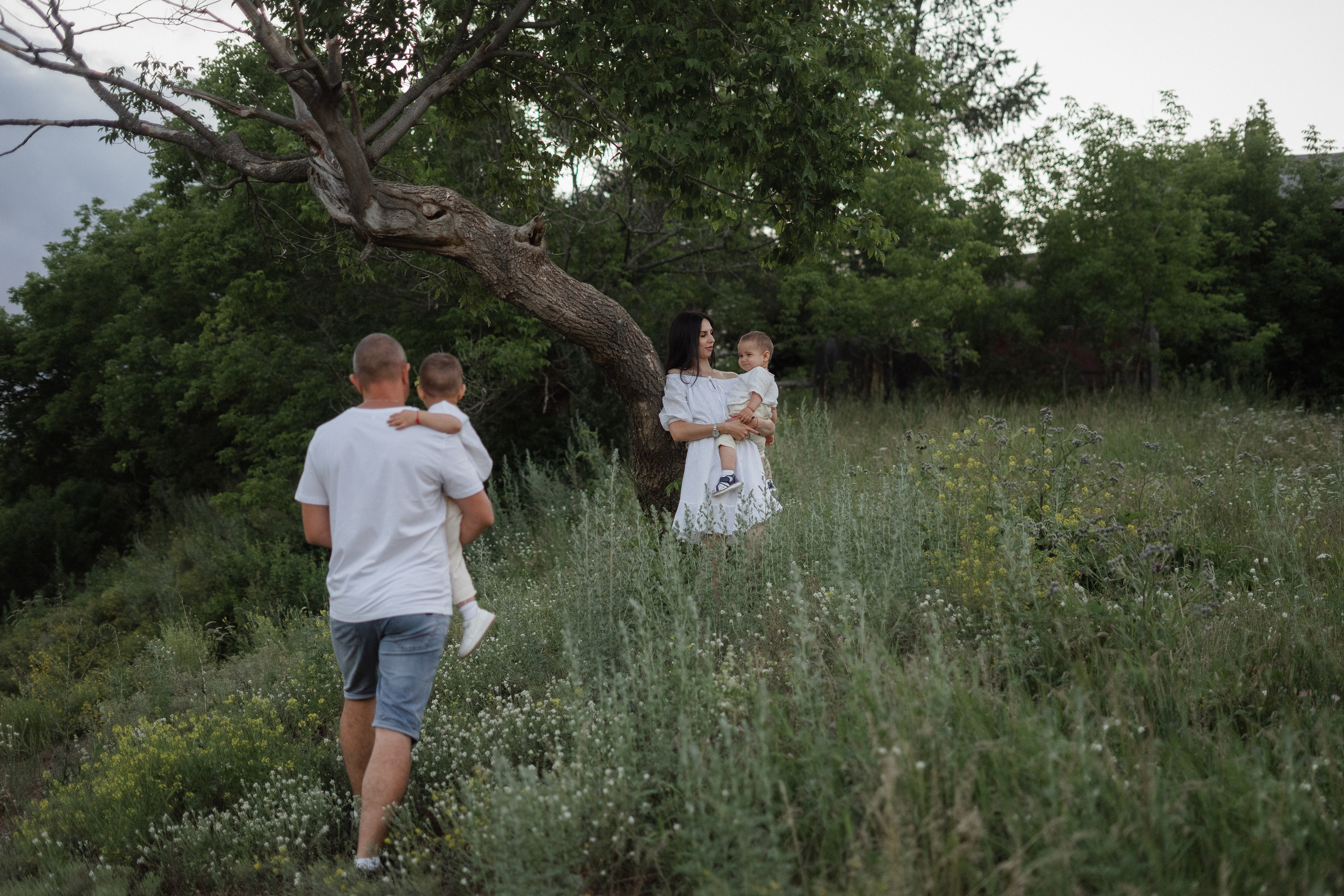 Аня, Денис, Ямиль и Даня. Главная