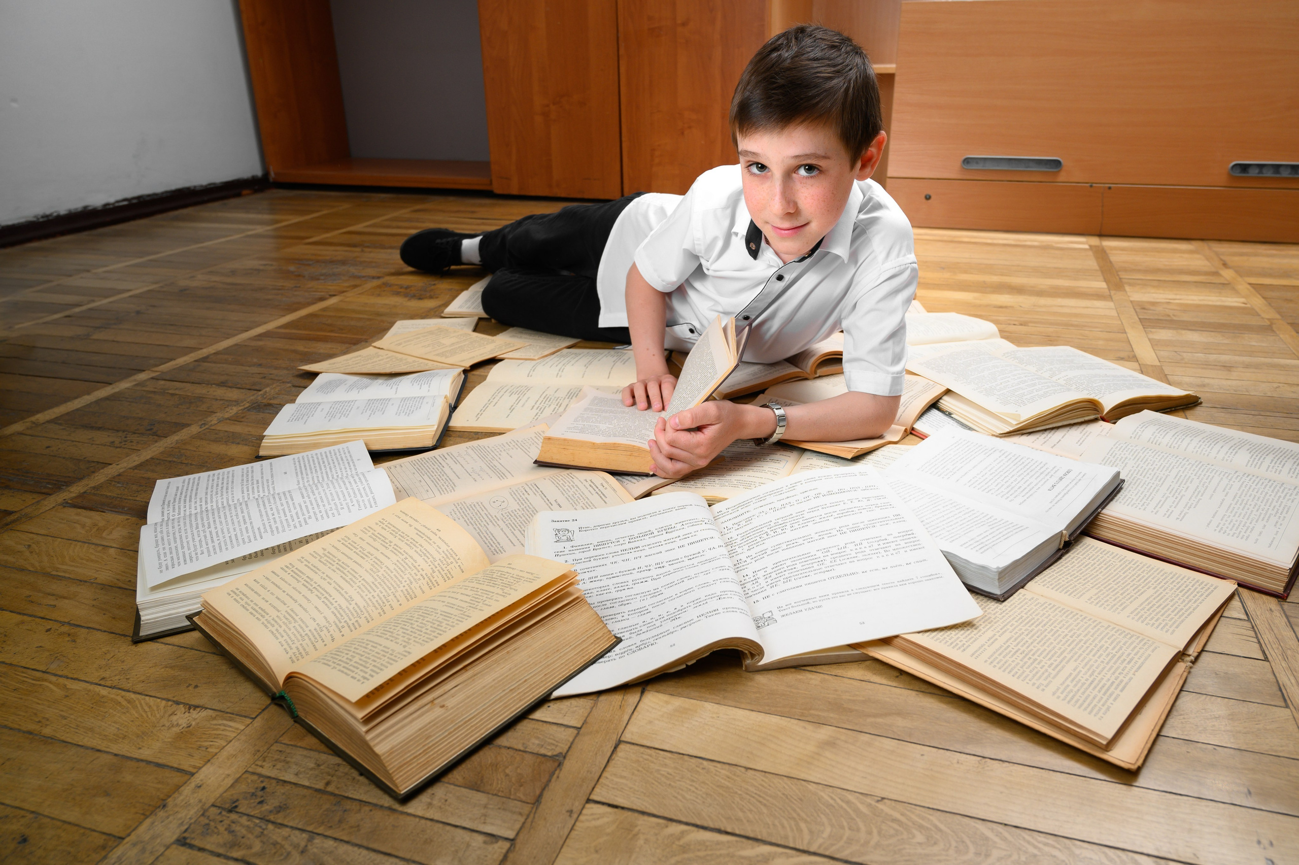 Образцы альбомов 1-4 классов. Вовк Владислав. выпускные альбомы Краснодарском крае