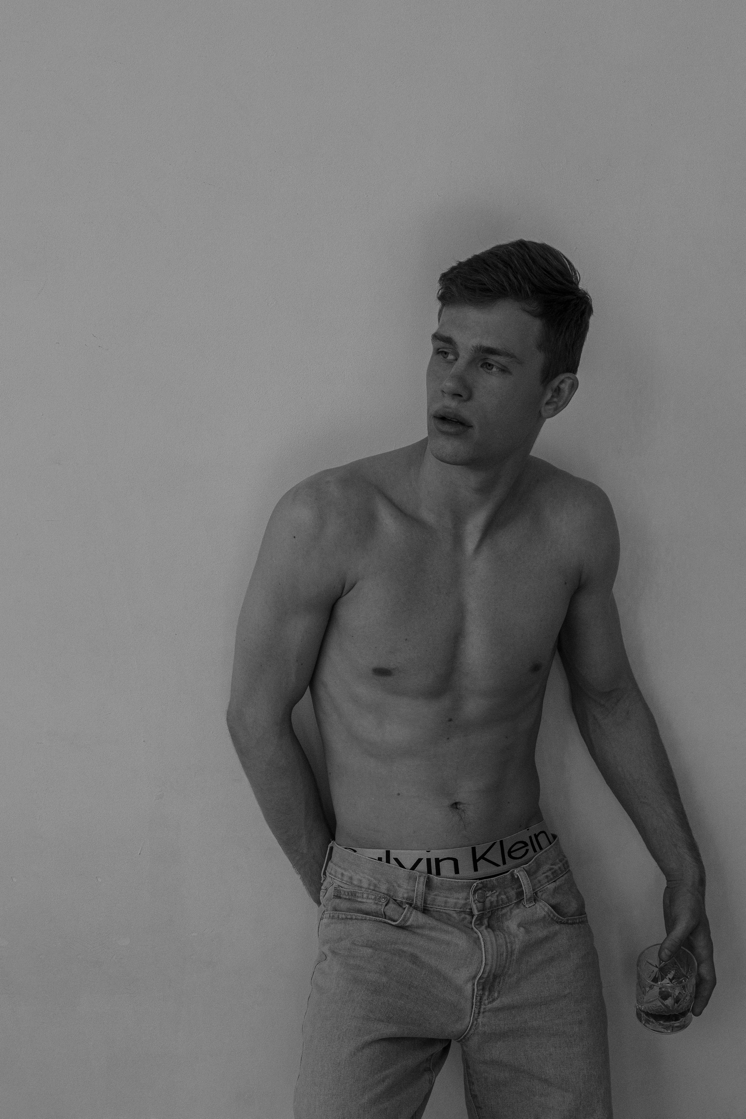 Модель для предметной съемки Герман id 29 034 С.-Пб| Sale Easy