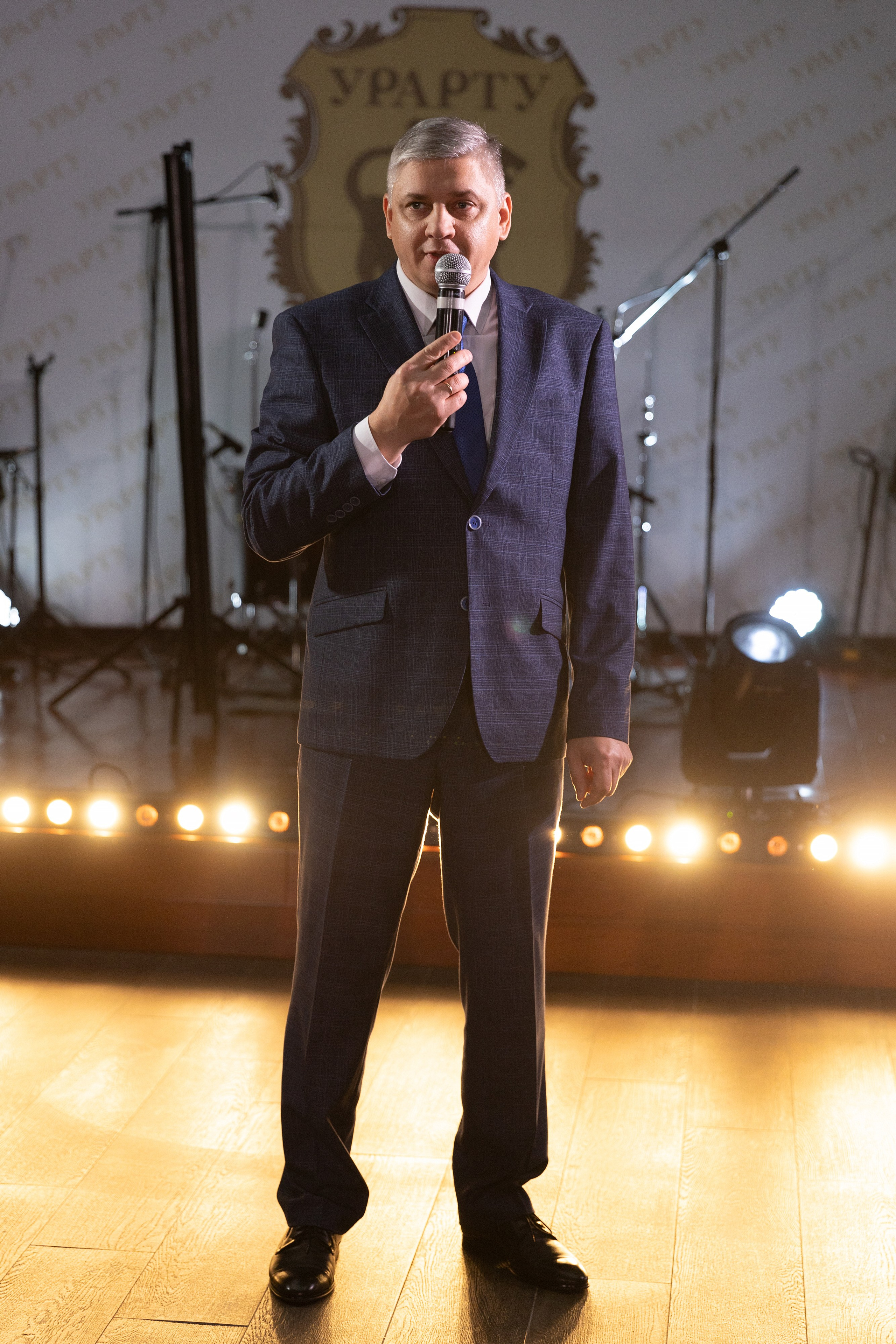 Корпоративная новогодняя фотосъемка для BELARUSBANK в Ресторане «Урарту». Свадебный фотограф в Минске/Беларуси Сергей Спиридонов