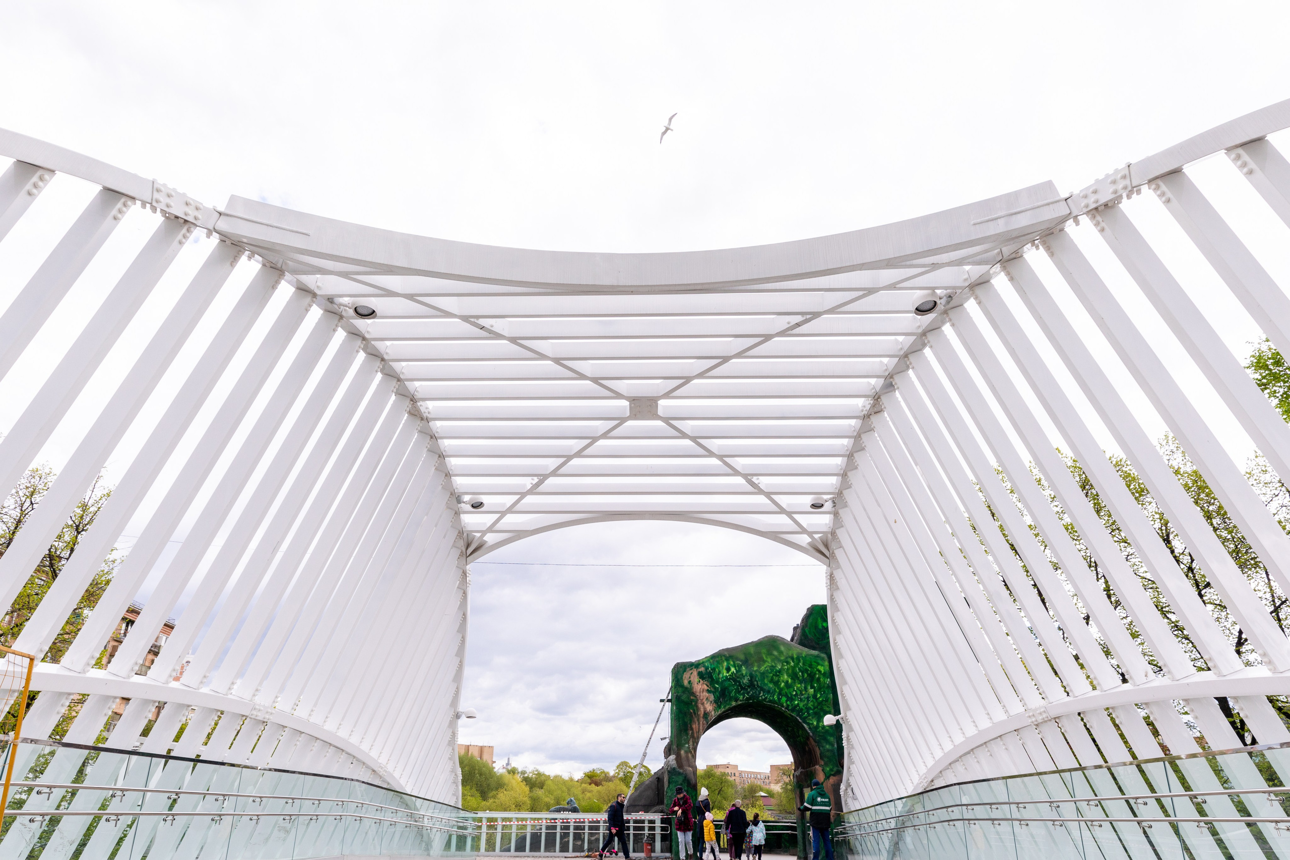 Мост через Б. Грузинскую. Фотограф Ольга Эмбер
