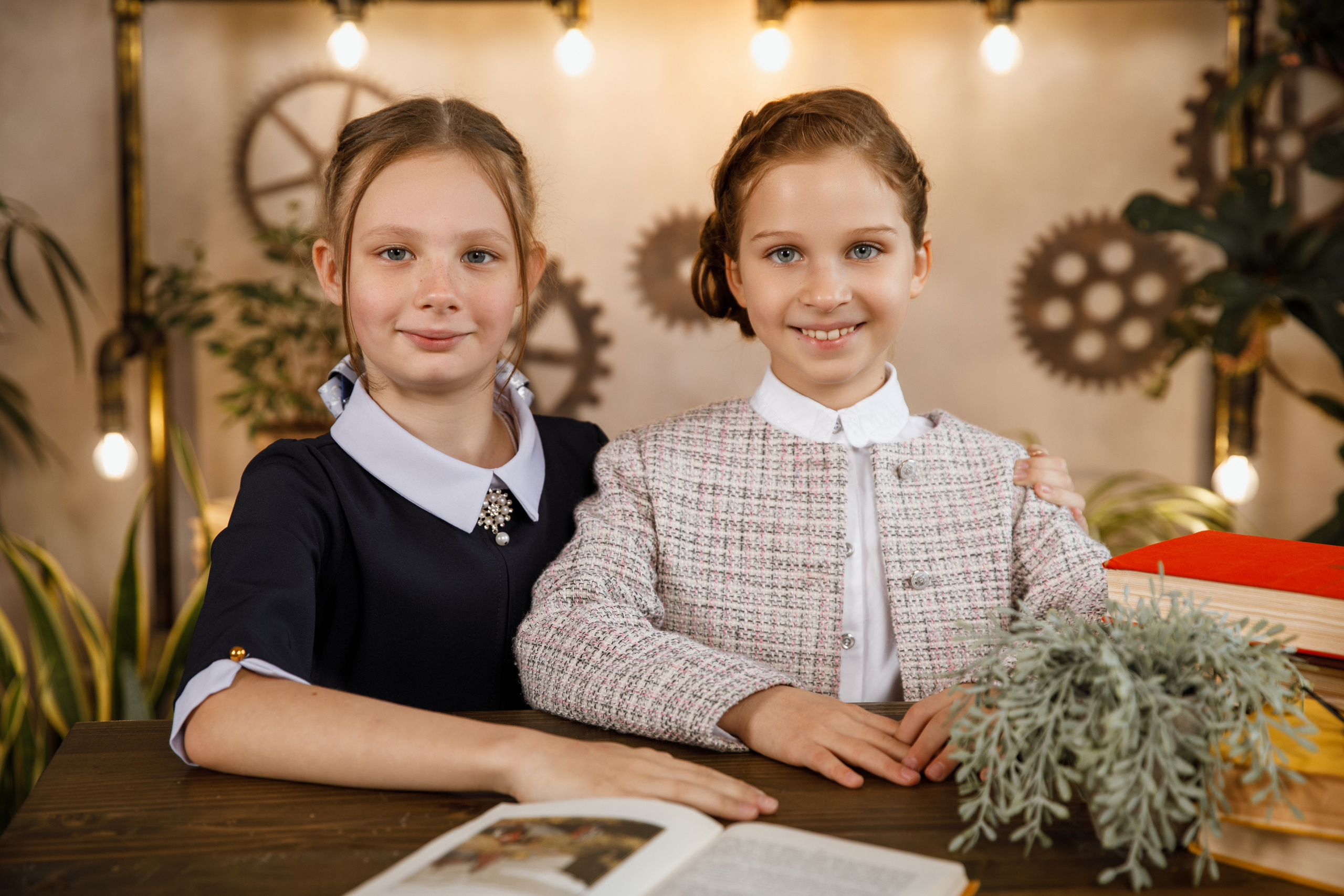 В фотозоне «Исследователь». Выпускные альбомы Евгении Виноградовой г. Липецк