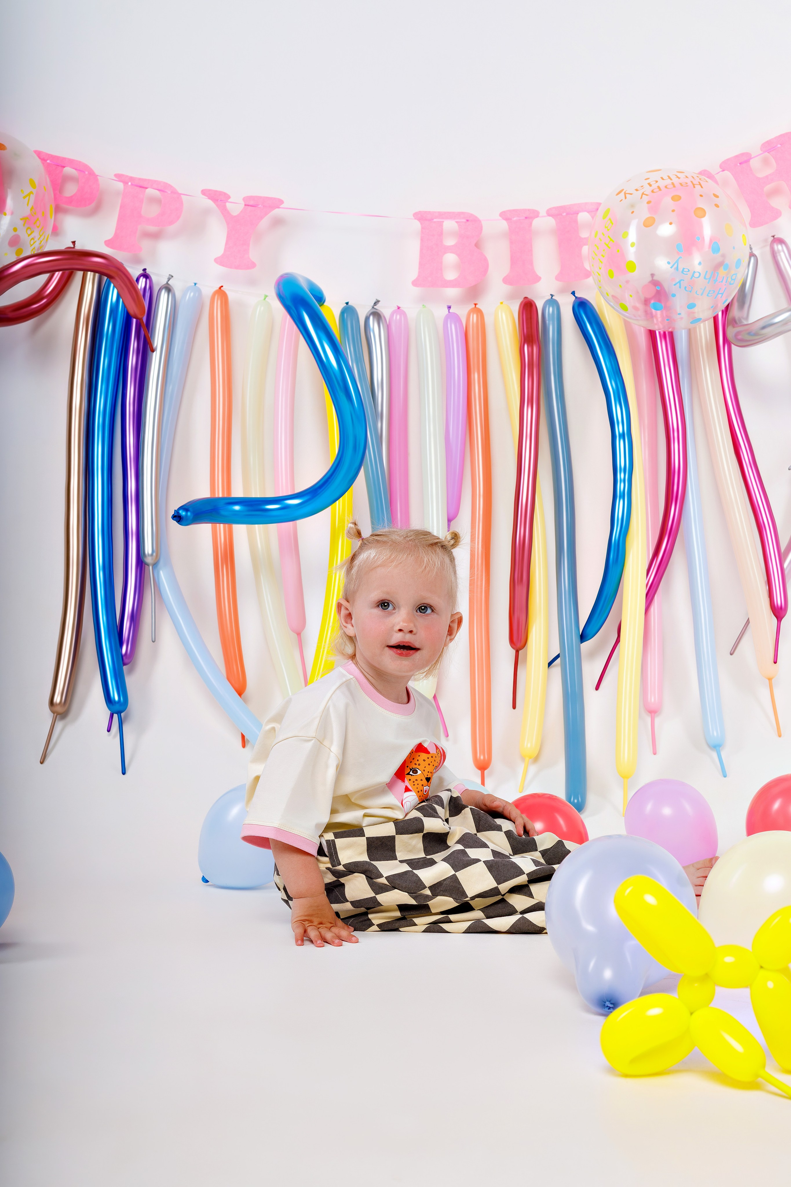 Детская фотосессия на 2 года в Сочи. Детский студийный фотограф Сочи