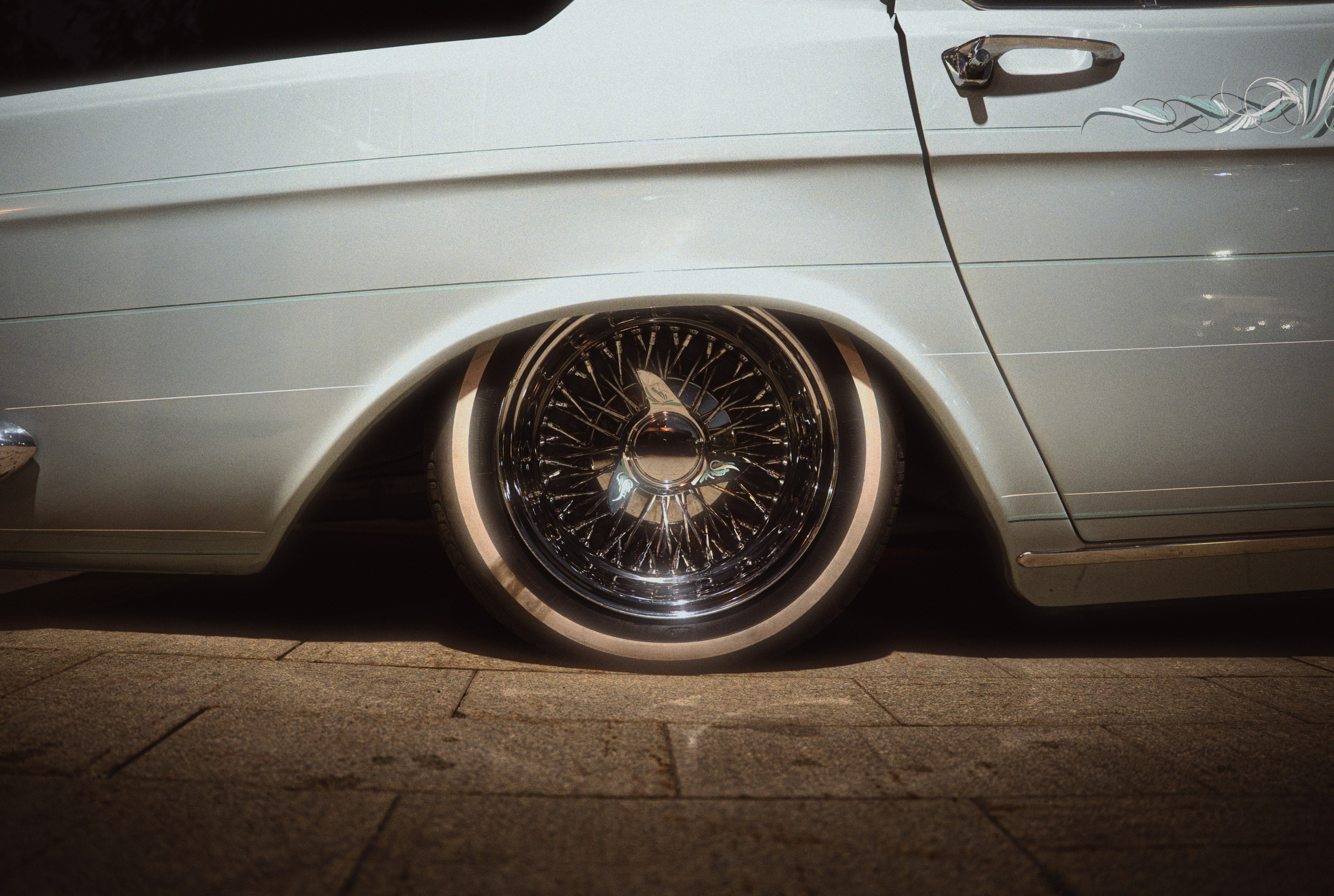 GAZ 24 «Russian Lowrider». Автомобильный фотограф в Москве Дмитрий Глазков