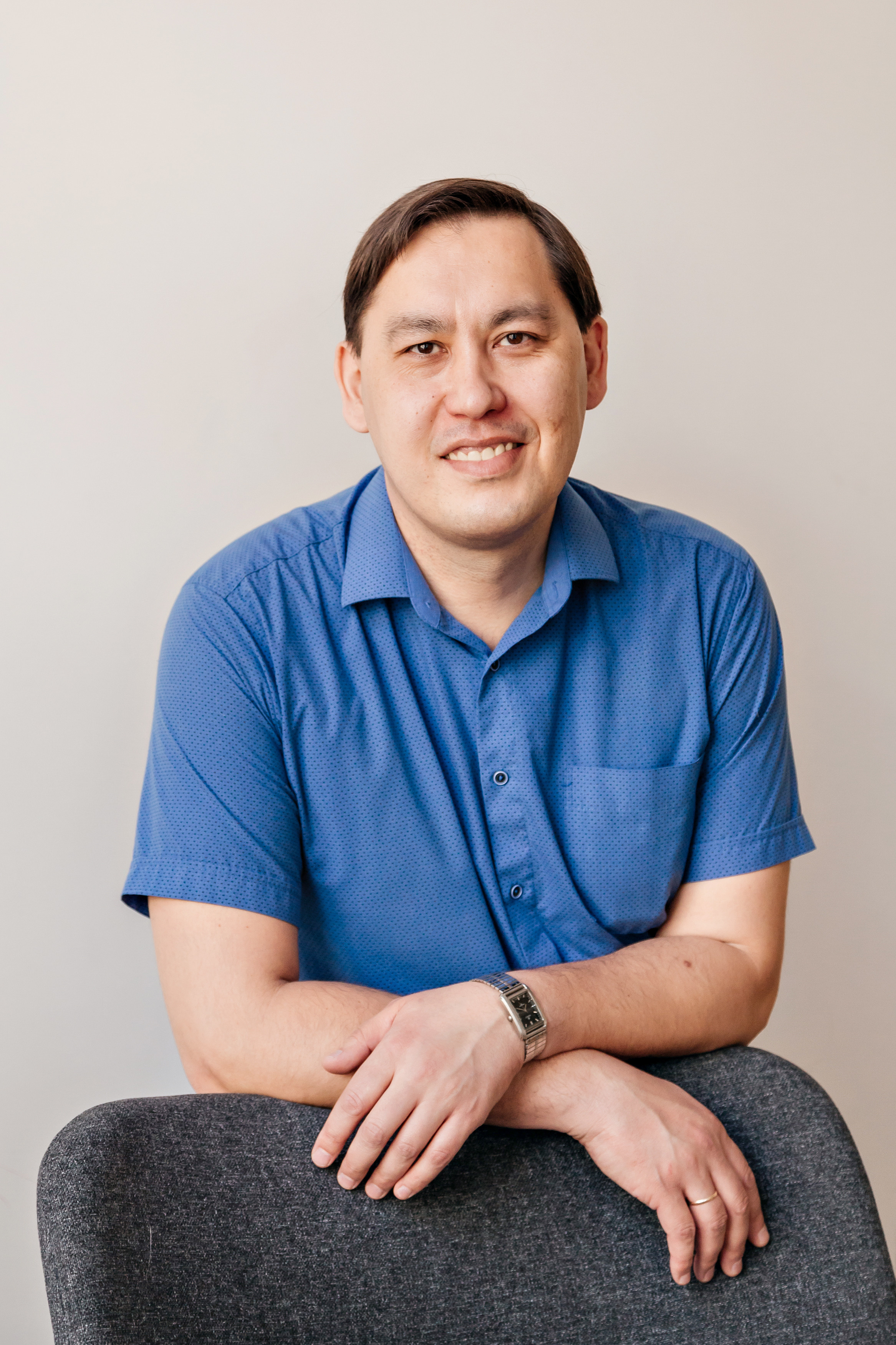 Семейная фотосессия в фотостудии Амаре. Свадебный и семейный фотограф в Новосибирске Ирина Дорошкова