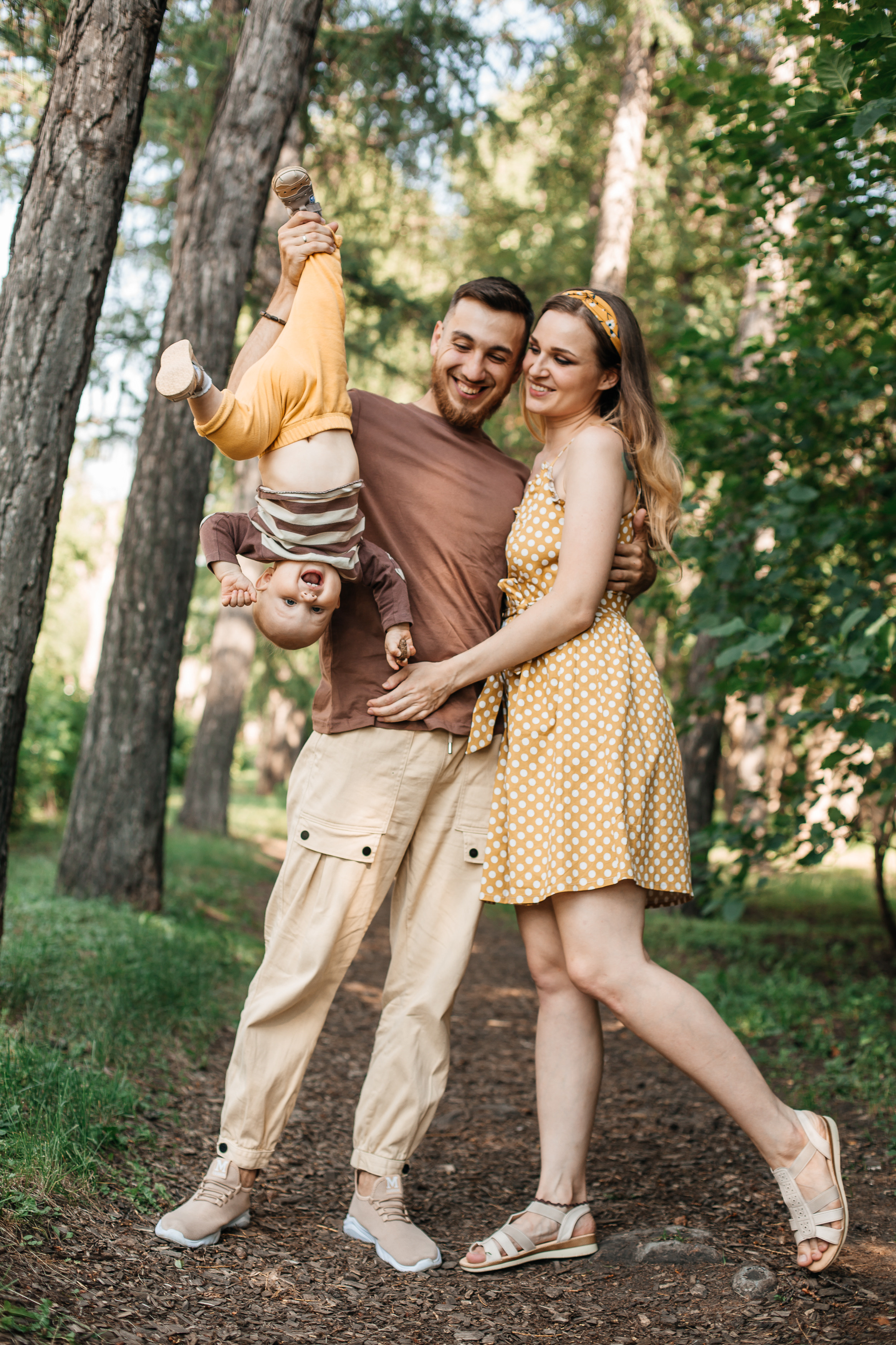 Юля, Павел и Мироша. Свадебный и семейный фотограф в Новосибирске Ирина Дорошкова