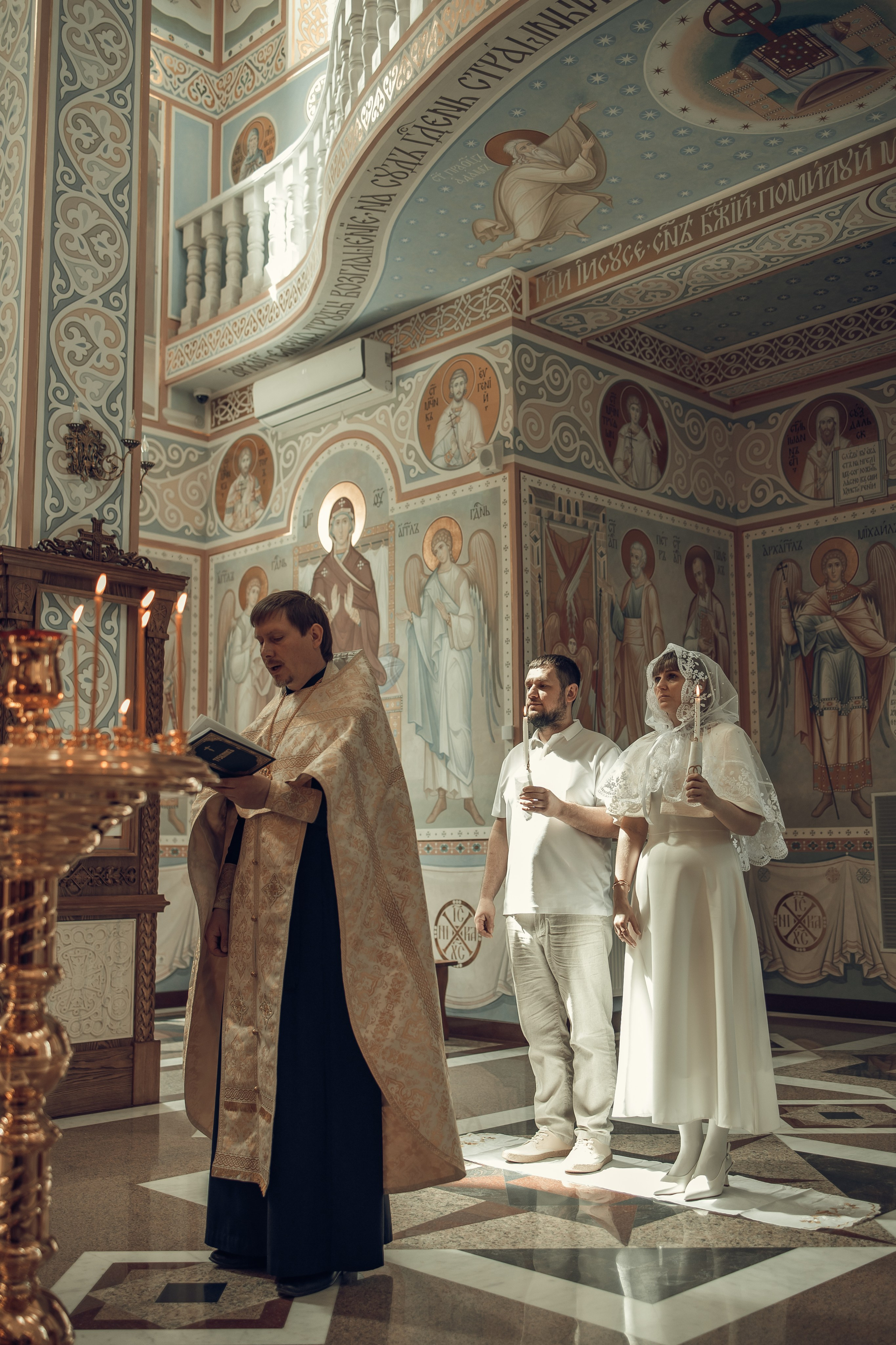 Венчание Дениса и Дианы. Свято-Троицкий храм. Свадебный фотограф Краснодар Инна Кириенко