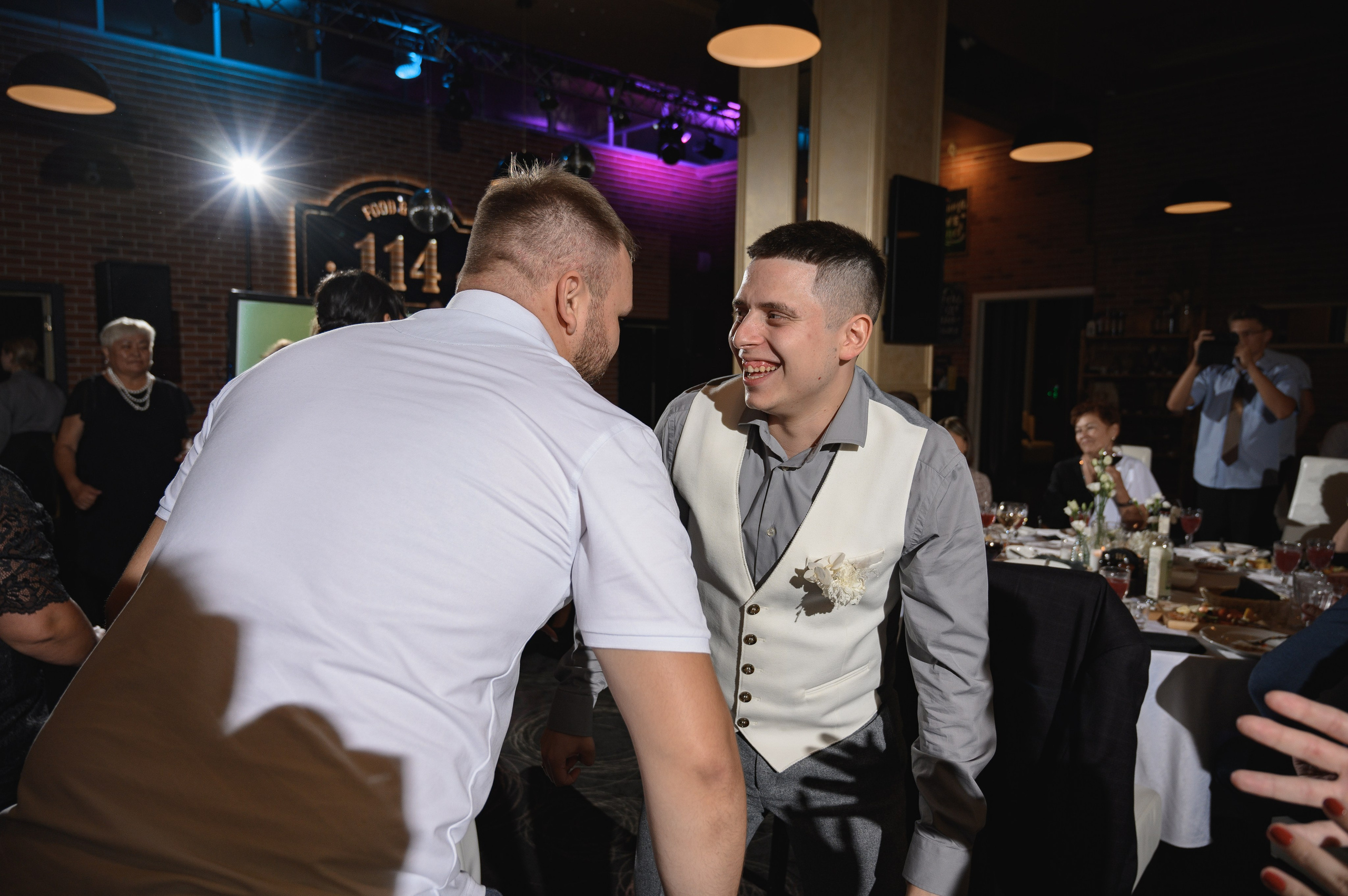 Артём и Лариса. Свадебный и Семейный фотограф в Абакане, Красноярске