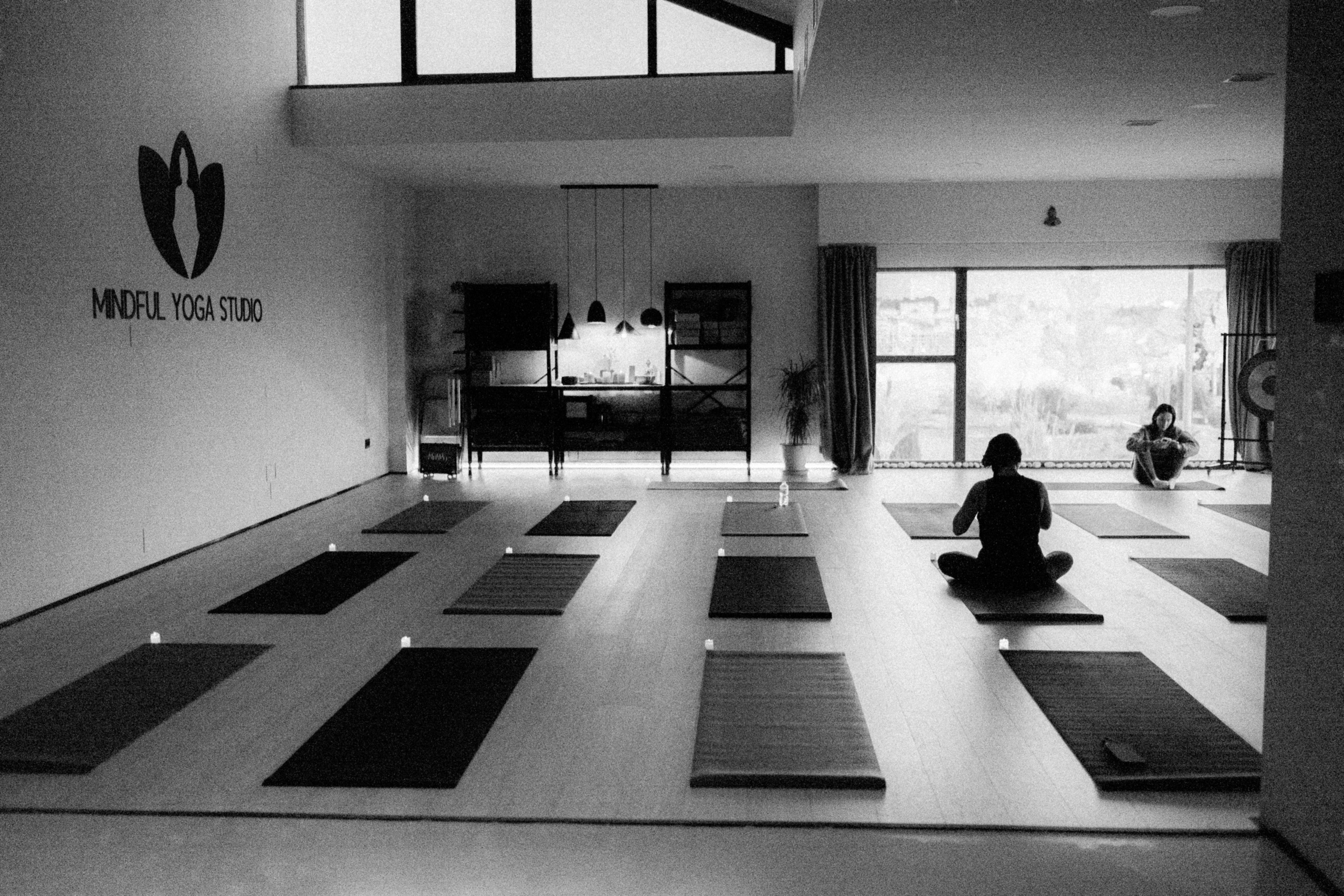 MINDFUL YOGA STUDIO. Photographer in Valencia | Spain | Tatiana Kvasha