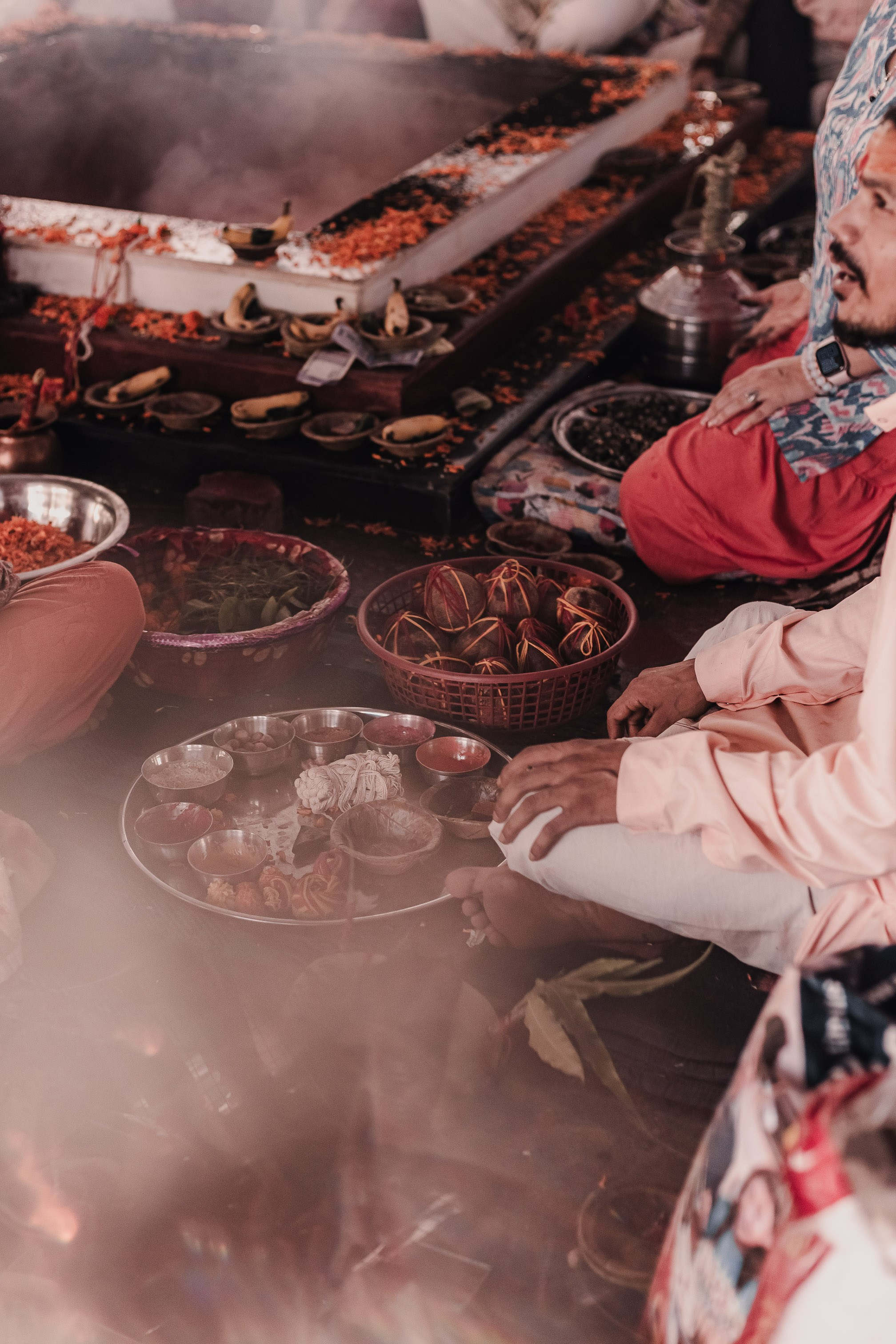 Navaratri yajna at Devraha Baba Ji ashram. Мариам Багдасарян