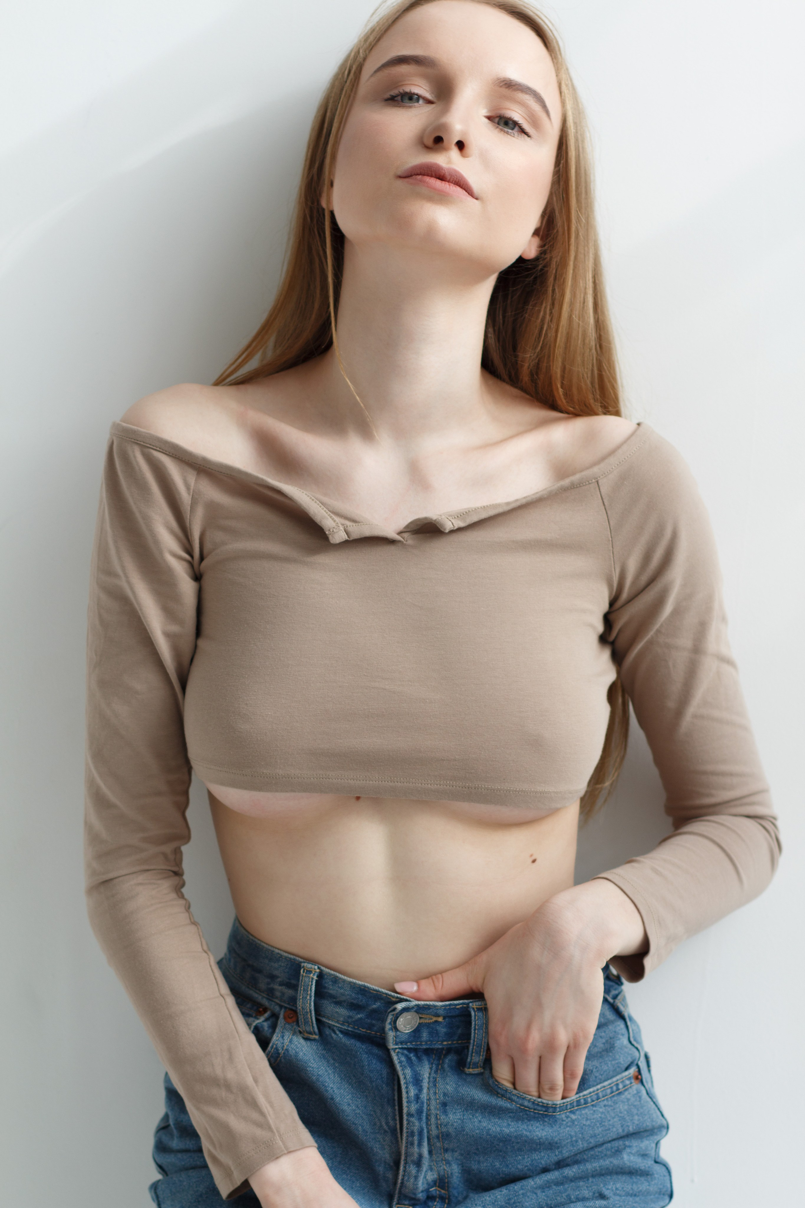 Женская фотосессия в фотостудии. Профессиональный фотограф в Москве