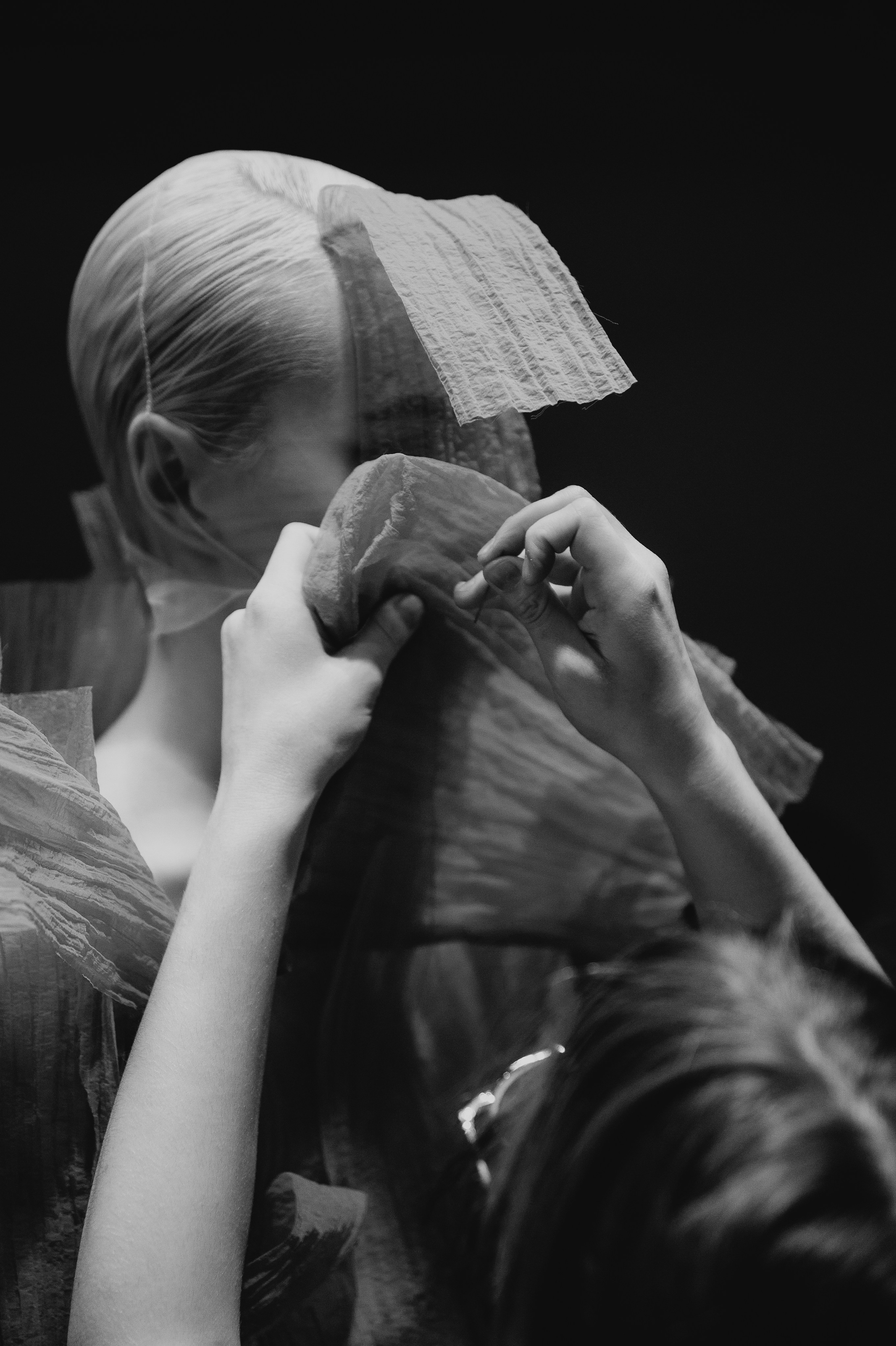 Бекстейдж показа «Новые Имена» собака.ru|ДЛТ. Портретный и репортажный фотограф в Санкт-Петербурге