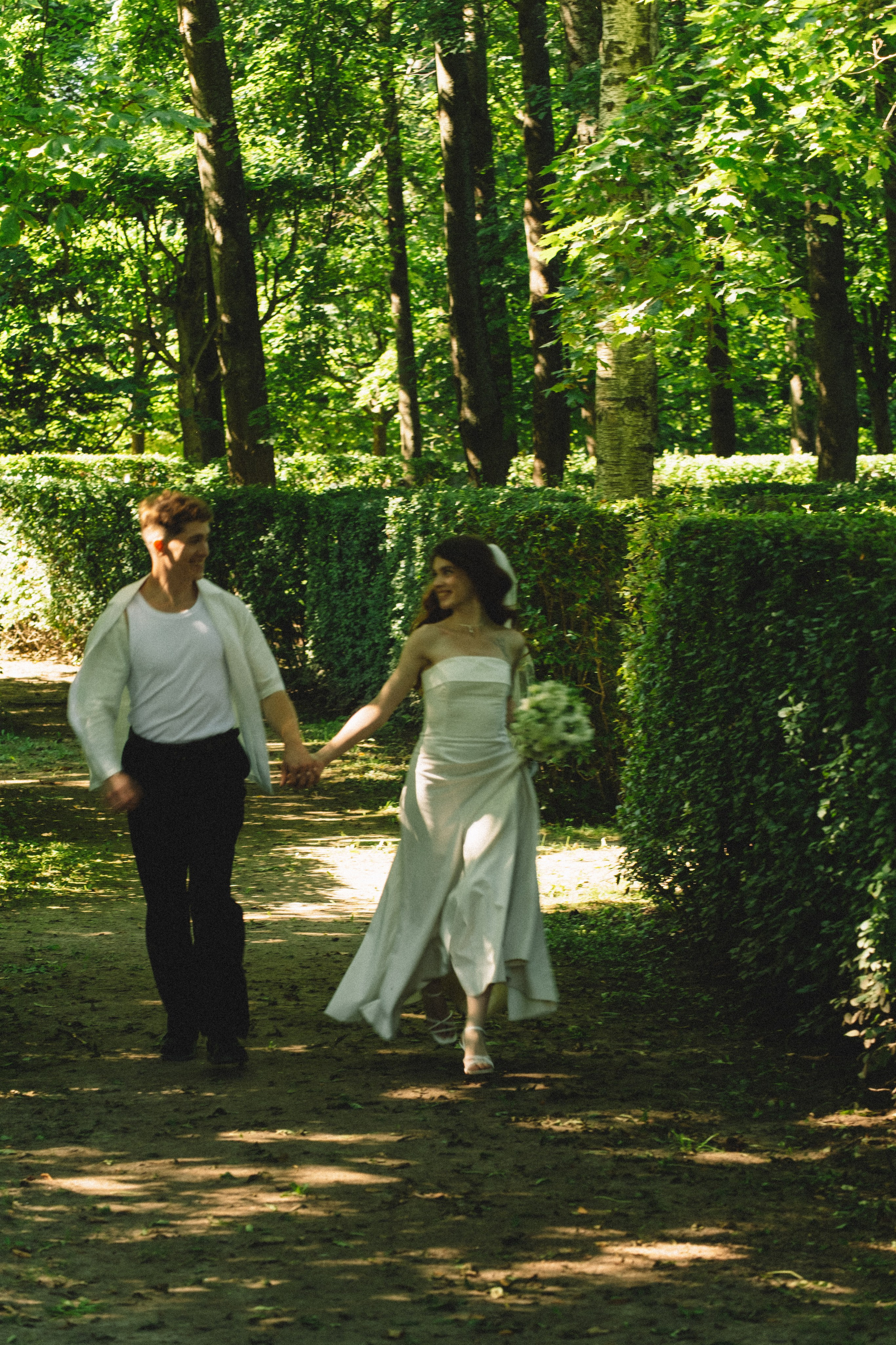 СВАДЕБНАЯ СЬЕМКА В ПЕТЕРГОФЕ И СЬЕМКА РЕПОРТАЖА В ЗАГСЕ ПЕТЕРГОФА. Профессиональный фотограф, Санкт-Петербург — Виктория Богомолова