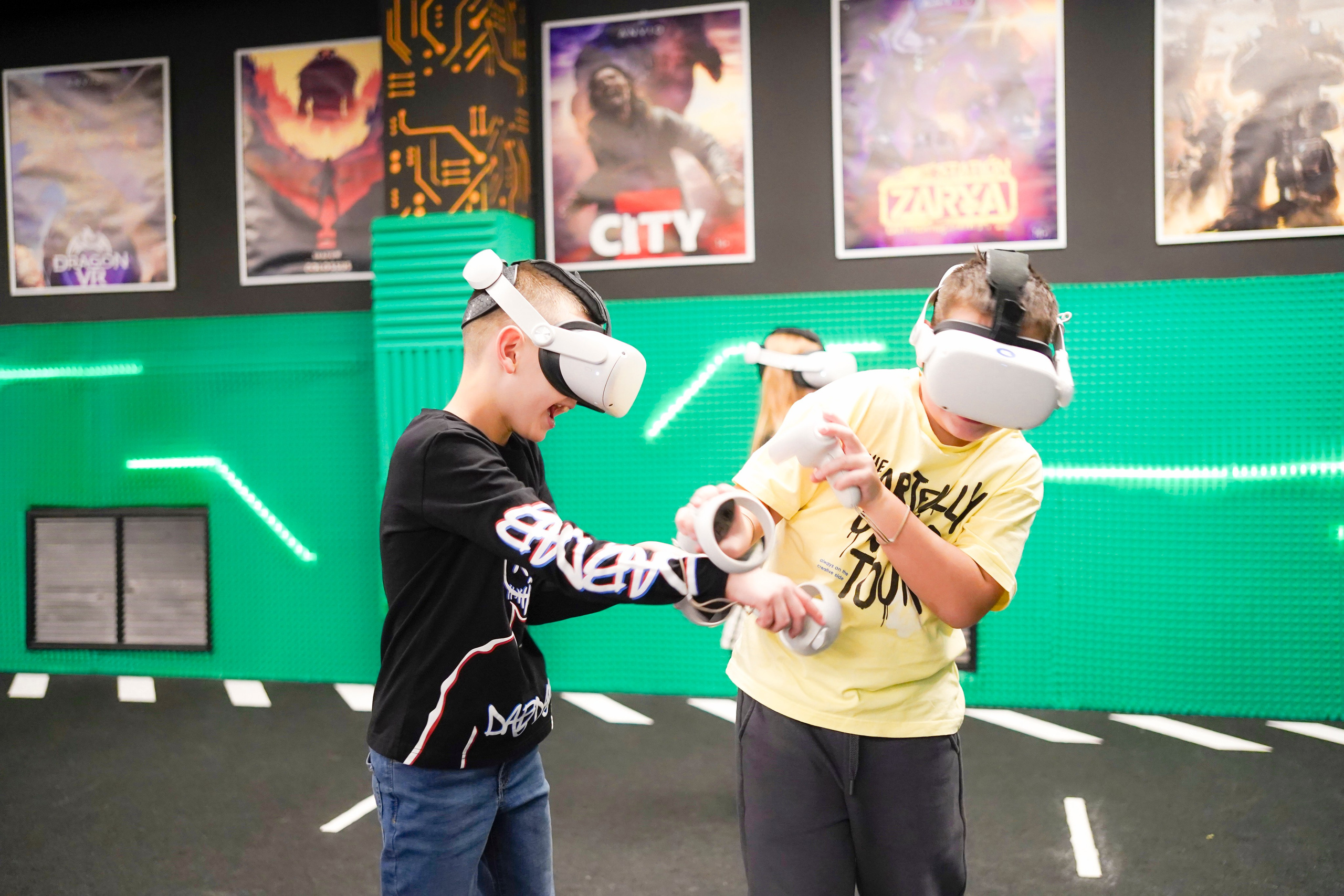 VR (November-December 2024). Felixtones