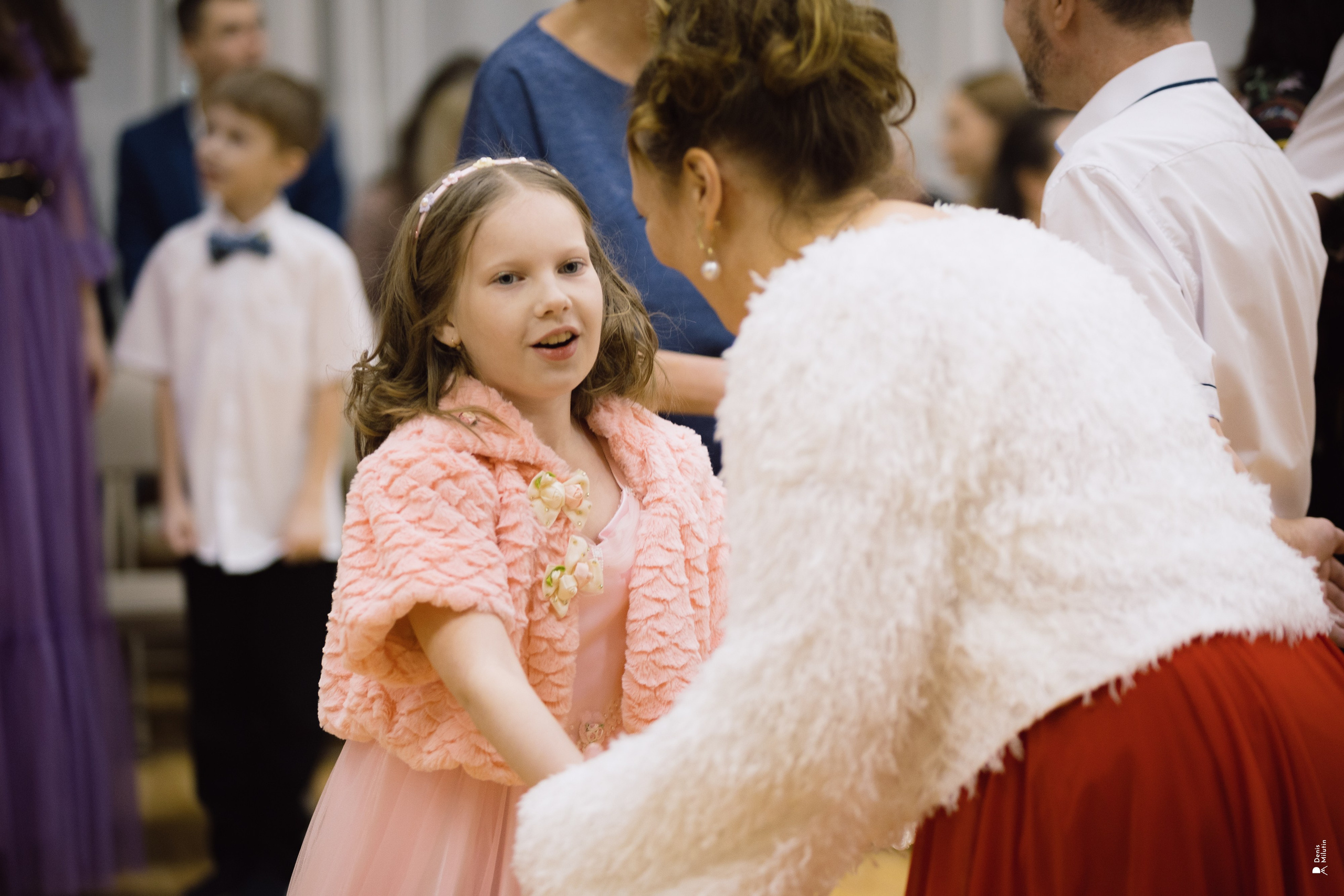 Бал многодетных семей. Портретный фотограф Денис Милютин