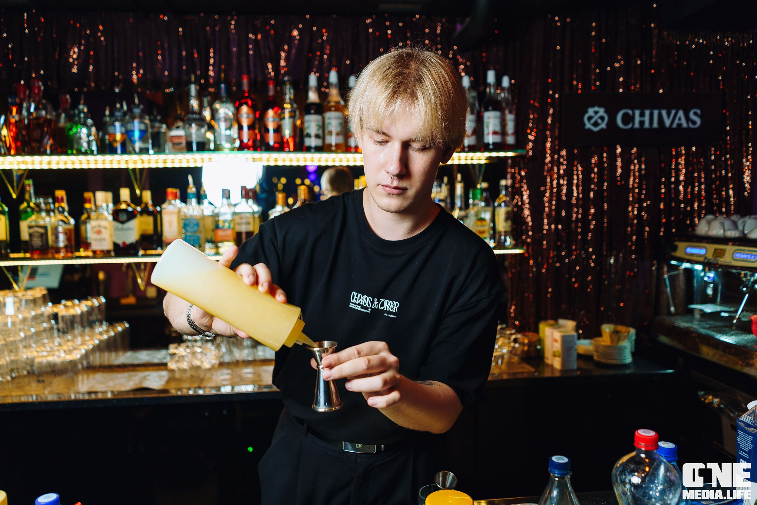 Фоторепортаж из караоке-клуба Эйфория. One Media Life: фоторепортажи, фотоотчеты с мероприятий и заведений