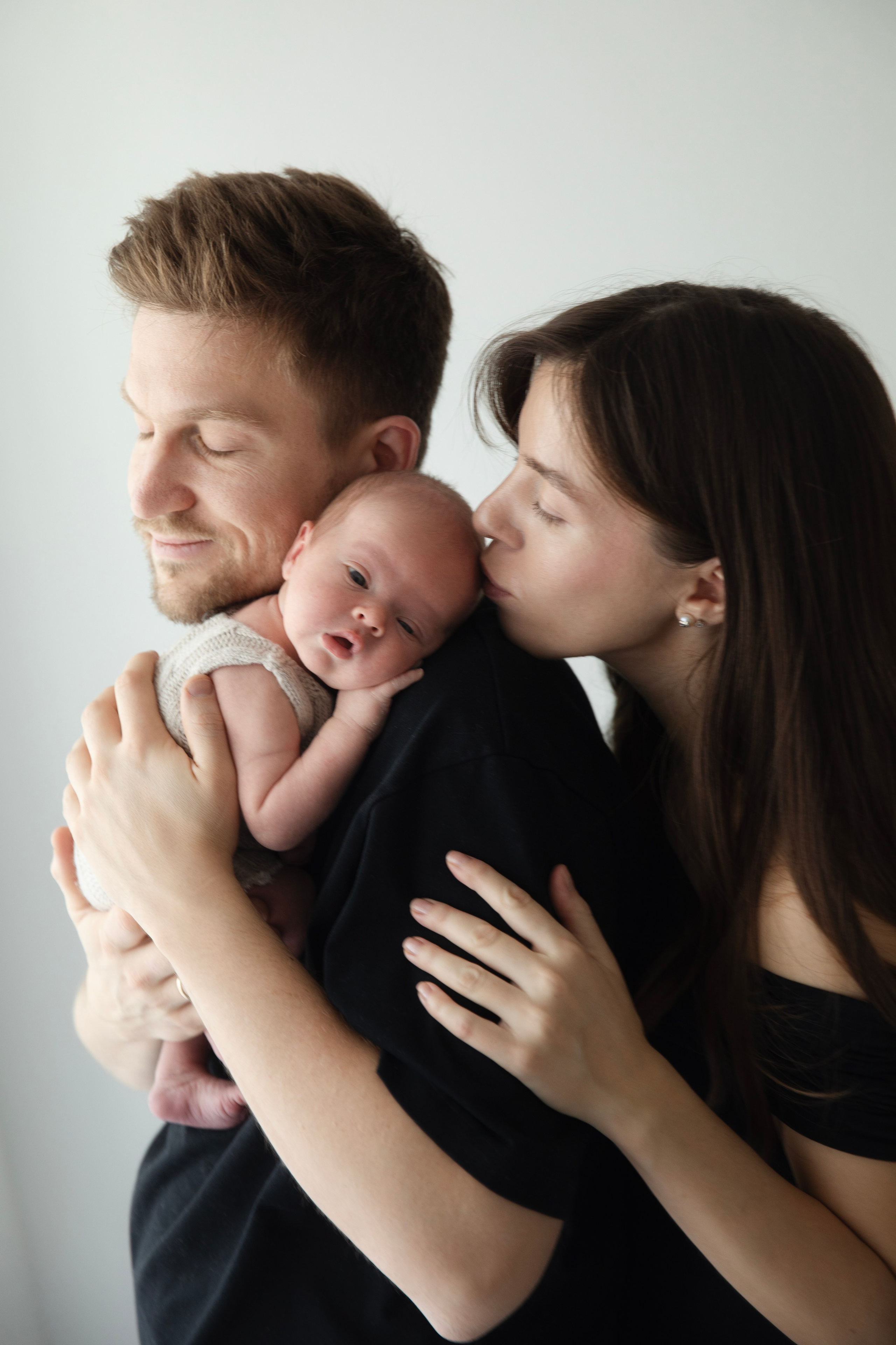 «съемка новорожденного с братом» «студийная съемка малышей». Фотограф новорожденных, детский фотограф  Москва.Семейная съемка Москва. Семенова Анна