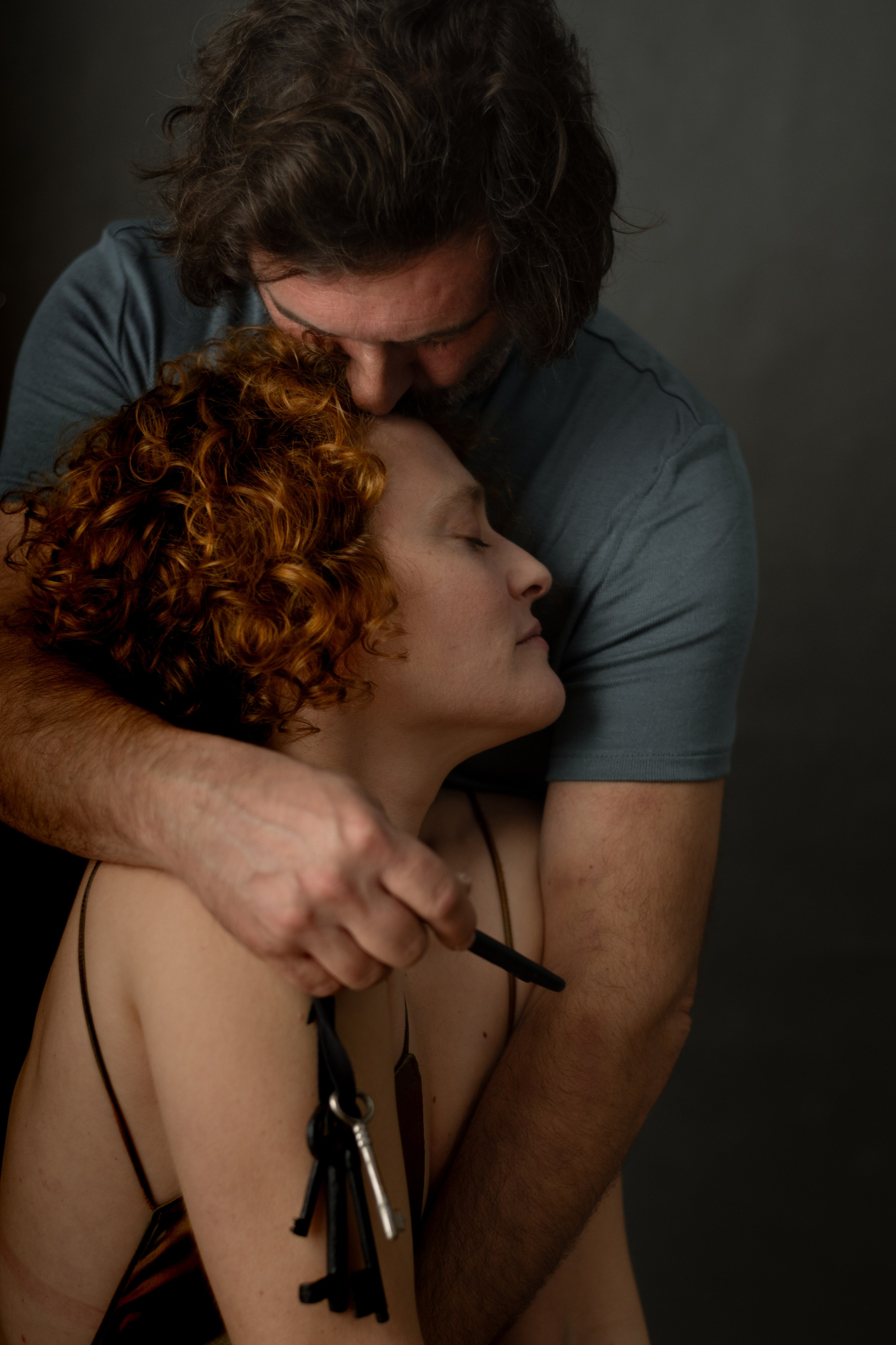ANA and PEDRO. Studio. Anastasiia Antoniuk portrait, family and couple photographer, Portugal