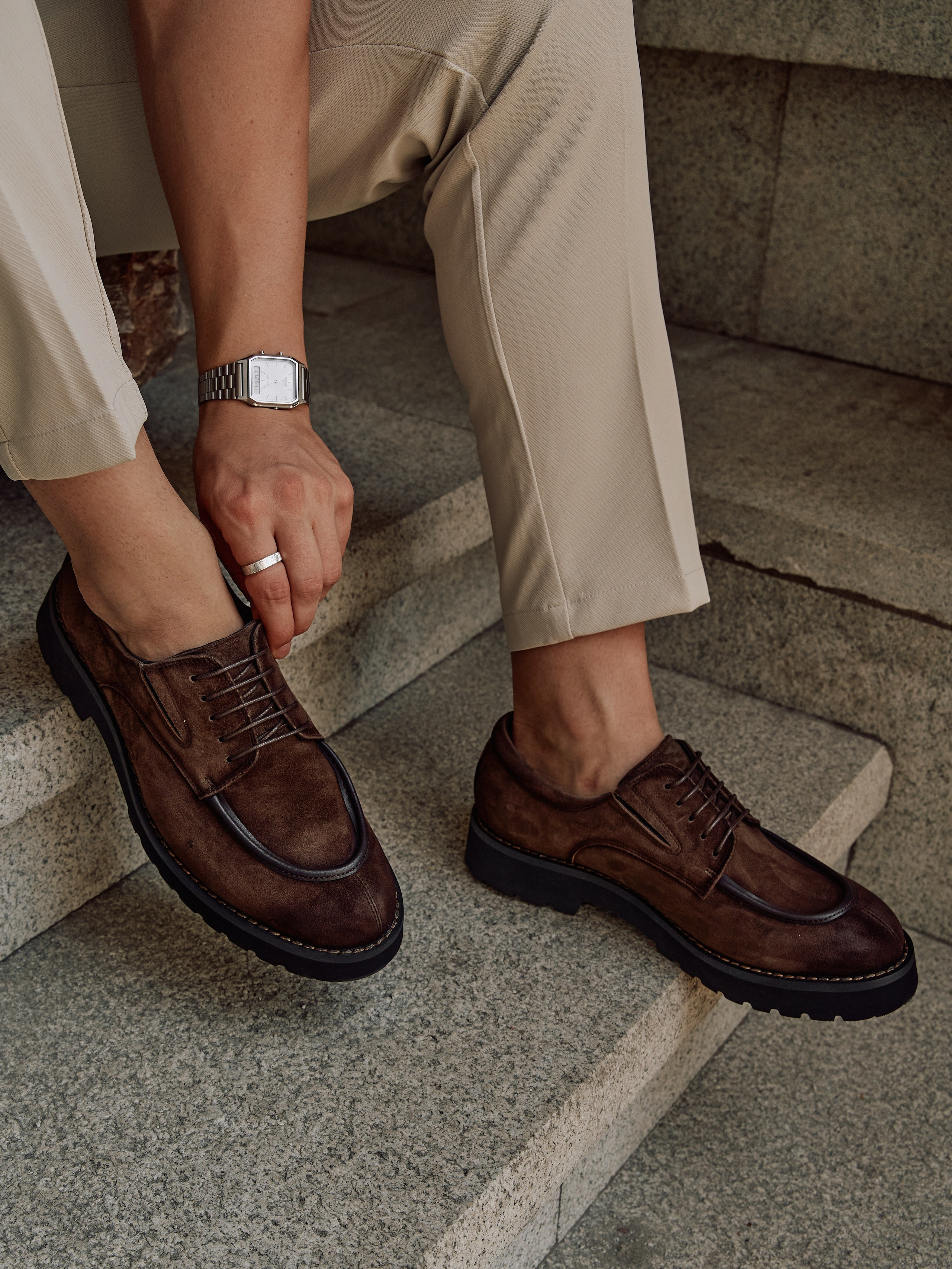 Обувь мужская. Фотограф для маркетплейсов в Москве