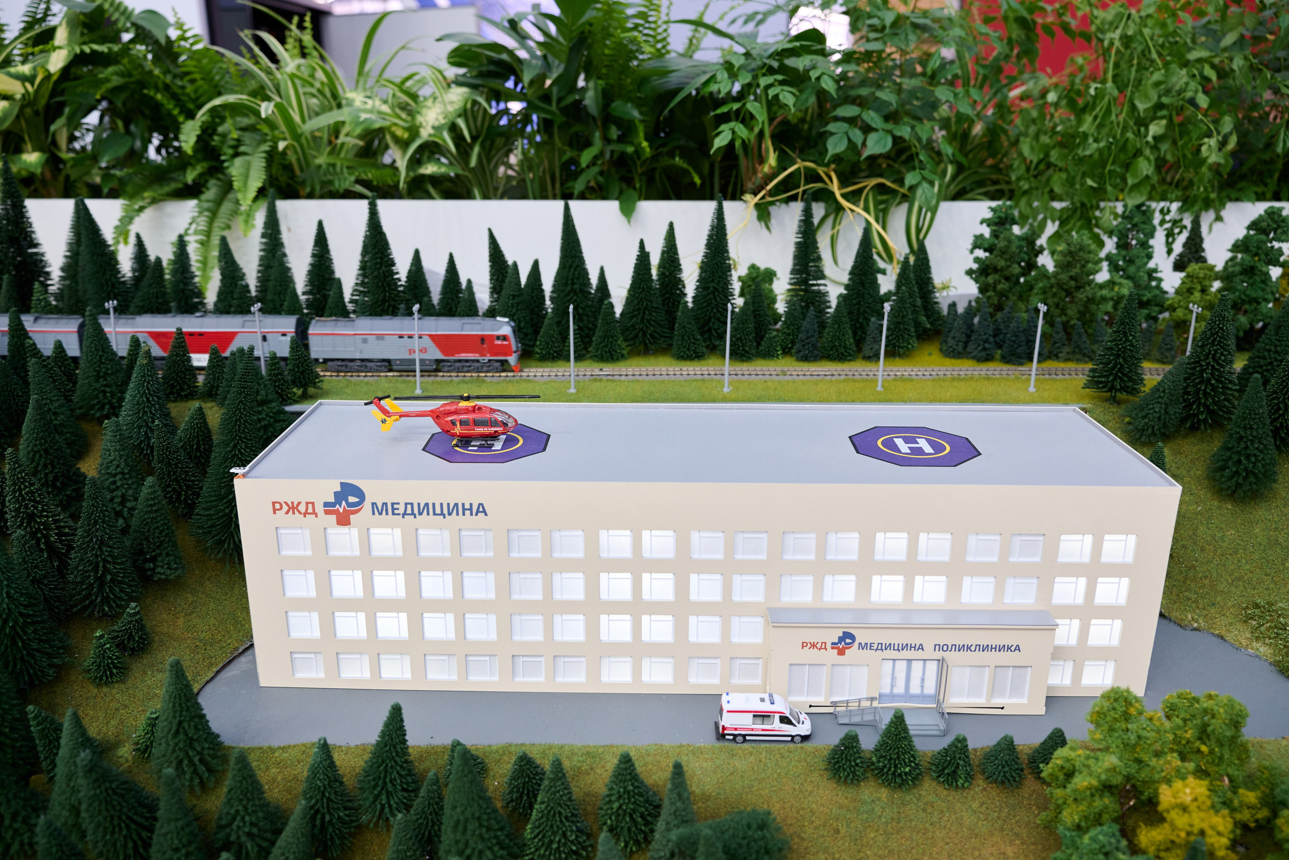 19 Международный форум и выставка Транспорт России. Сергей Богомолов. Свадебный и семейный фотограф