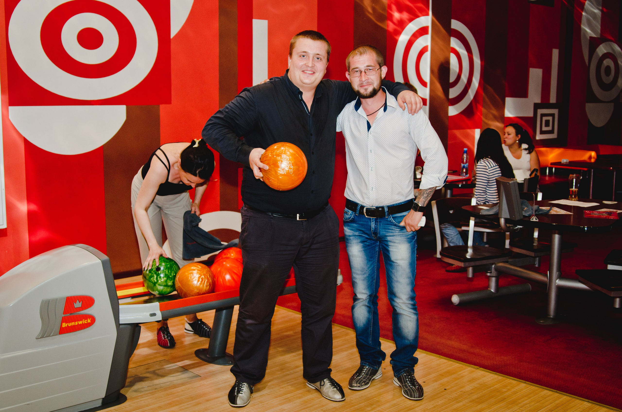 Копоратив.МТС-Теле2-Ростелеком.Боулинг. Свадебный и семейный фотограф Денис Лукьянов в Краснодаре, Краснодарском крае и Республике Крым