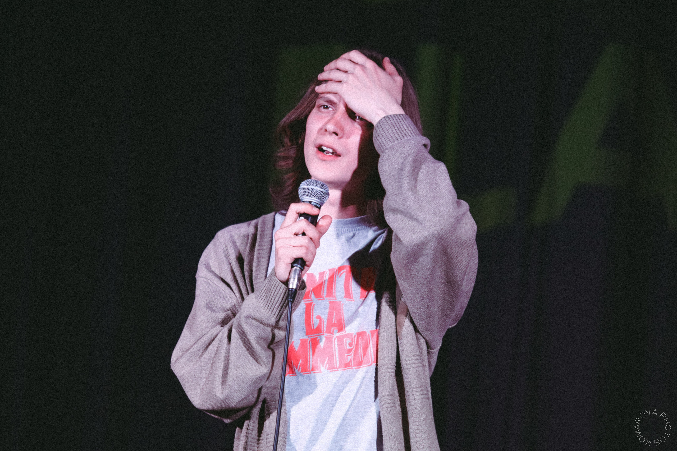 Stand up. Продавцы футболок